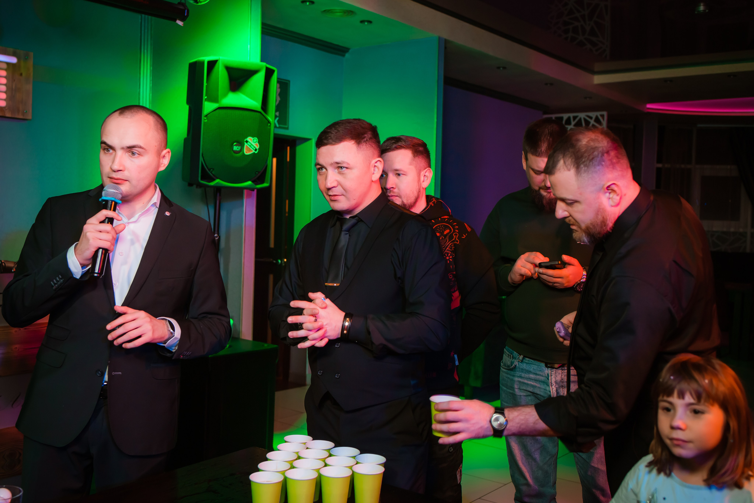 День Рождение Рябинина Ивана. Репортажный фотограф Василий Сазонов в Нижневартовске