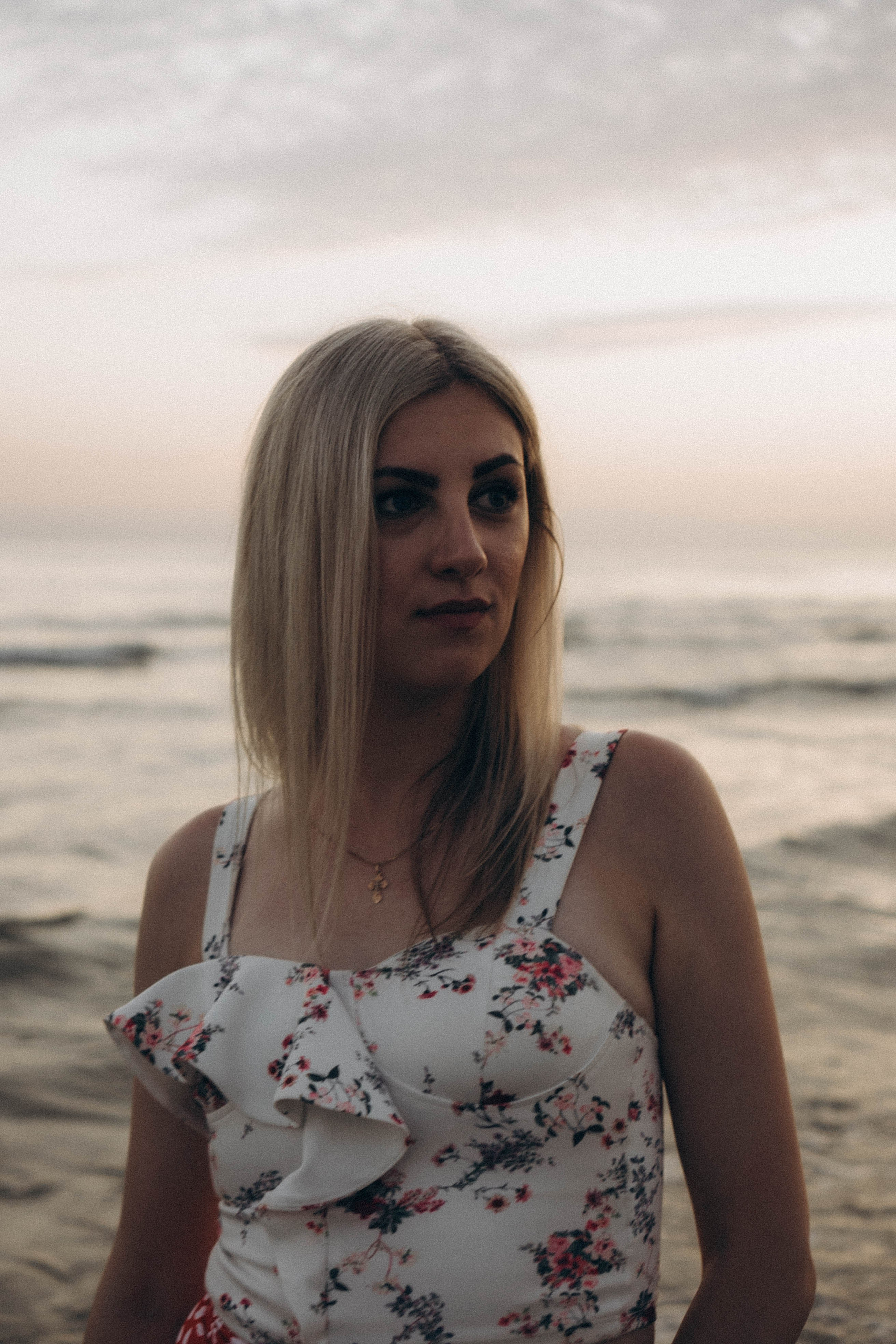 Июльский вечер на берегу черного моря. Профессиональный фотограф, Санкт-Петербург — Виктория Богомолова