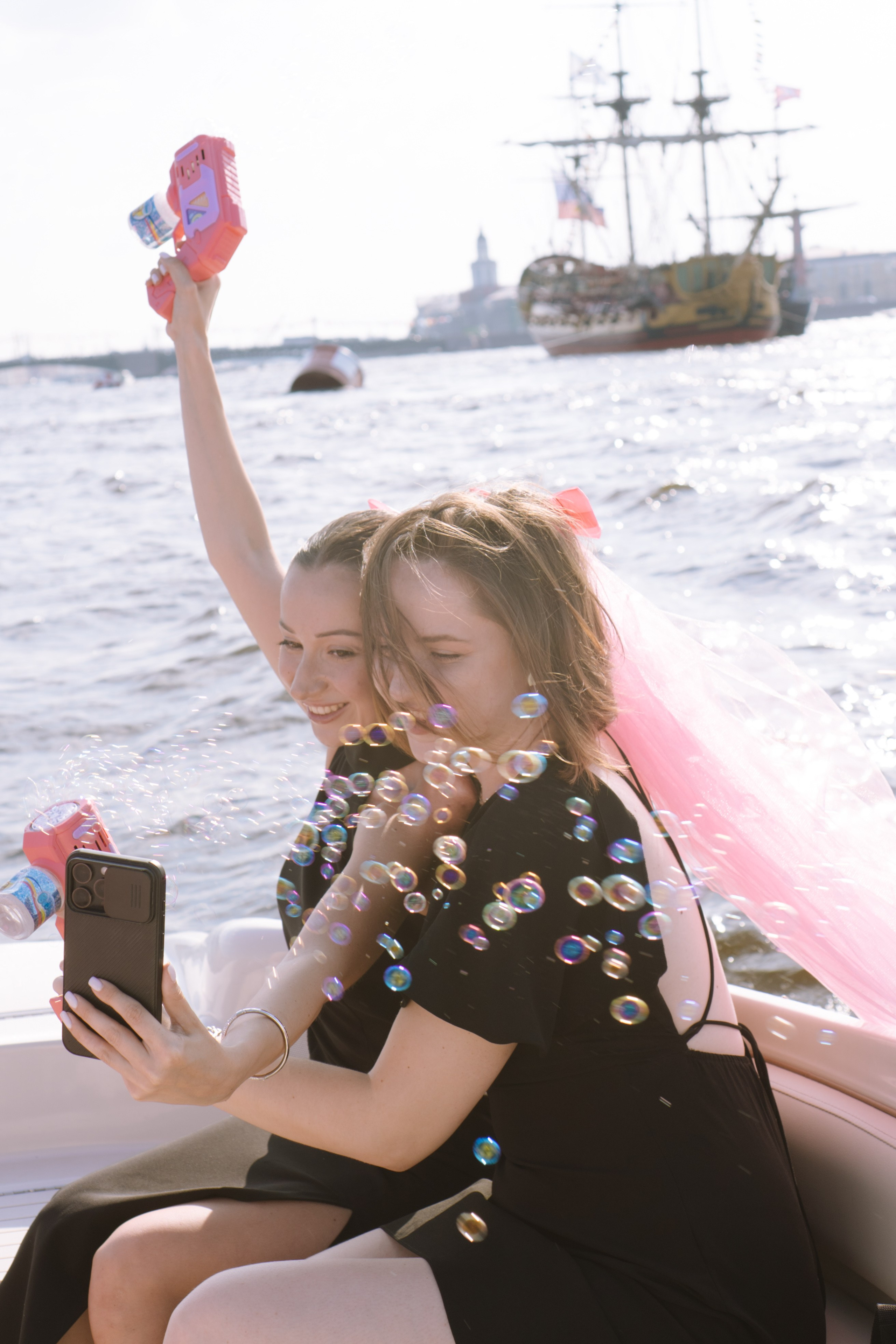 ДЕВИЧНИК НА КАТЕРЕ. Профессиональный фотограф, Санкт-Петербург — Виктория Богомолова