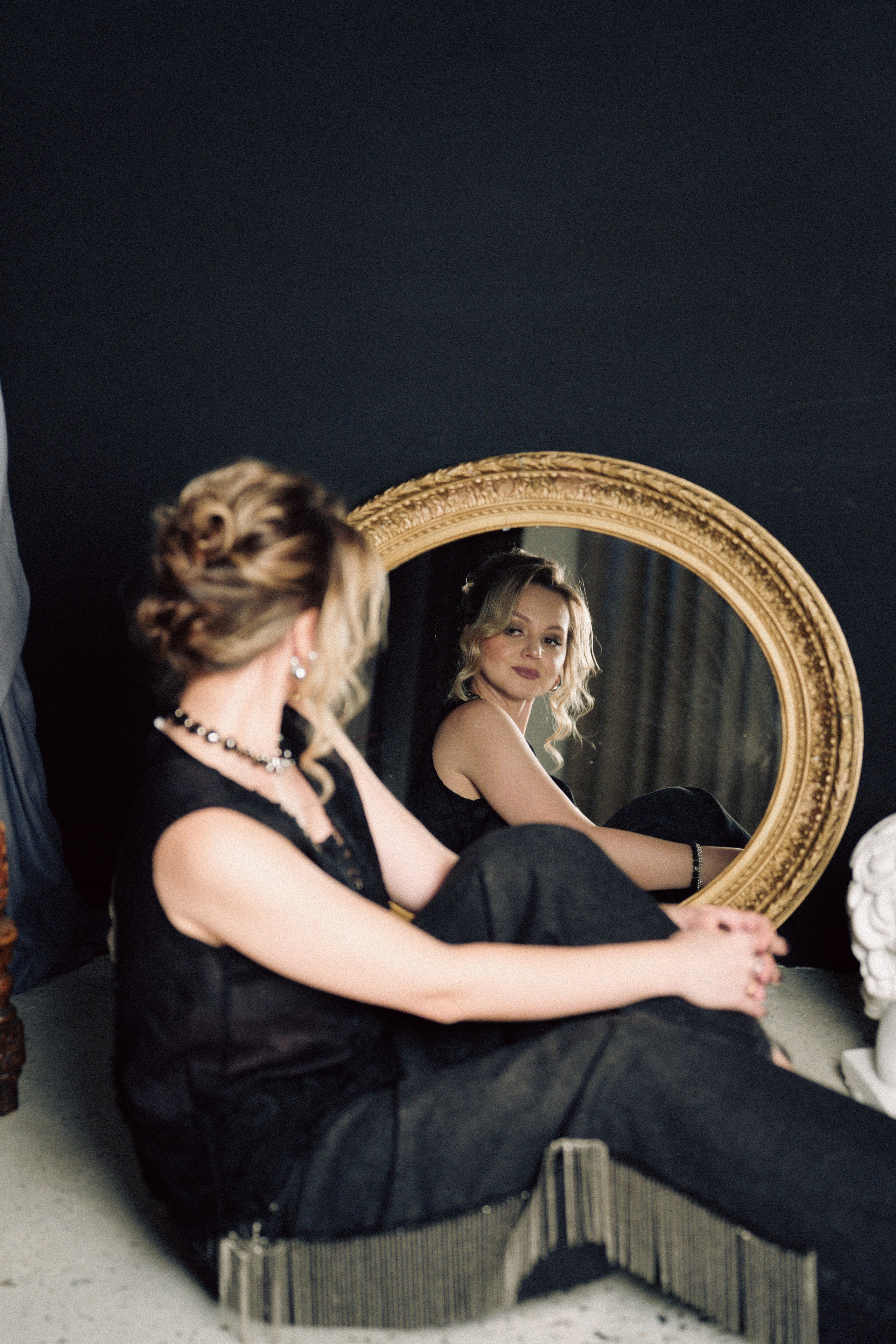 НОВОГОДНЯЯ ФОТОСЕСИИЯ В СТУДИИ ДЛЯ ДЕВУШКИ И ПРОГУЛКА ПО ЧЕРНЫШЕВСКОЙ. Профессиональный фотограф, Санкт-Петербург — Виктория Богомолова