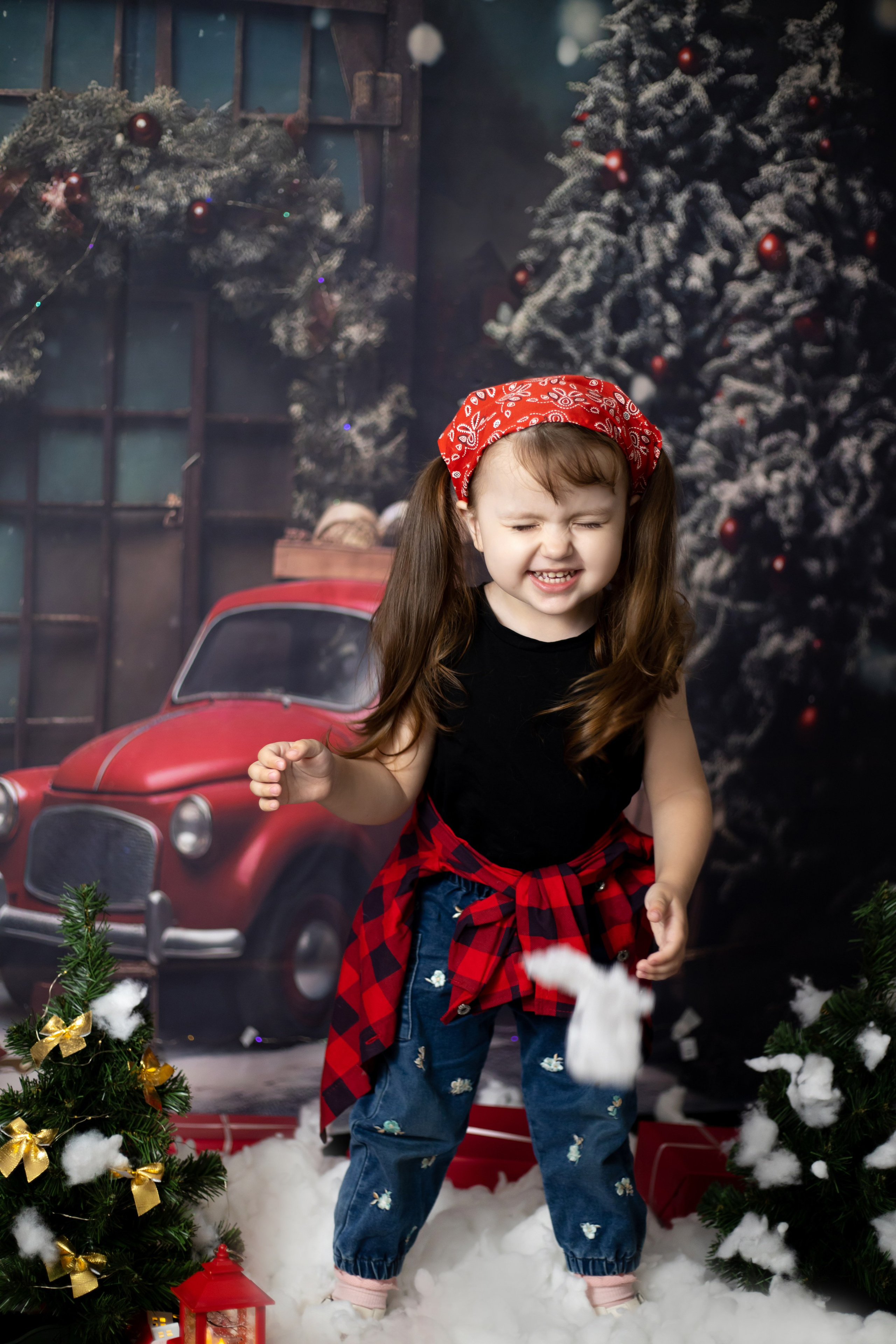 Новый год — Красная машина. Фотограф новорожденных Химки, Красногорск, Мытищи и Москва Елена Третьяк