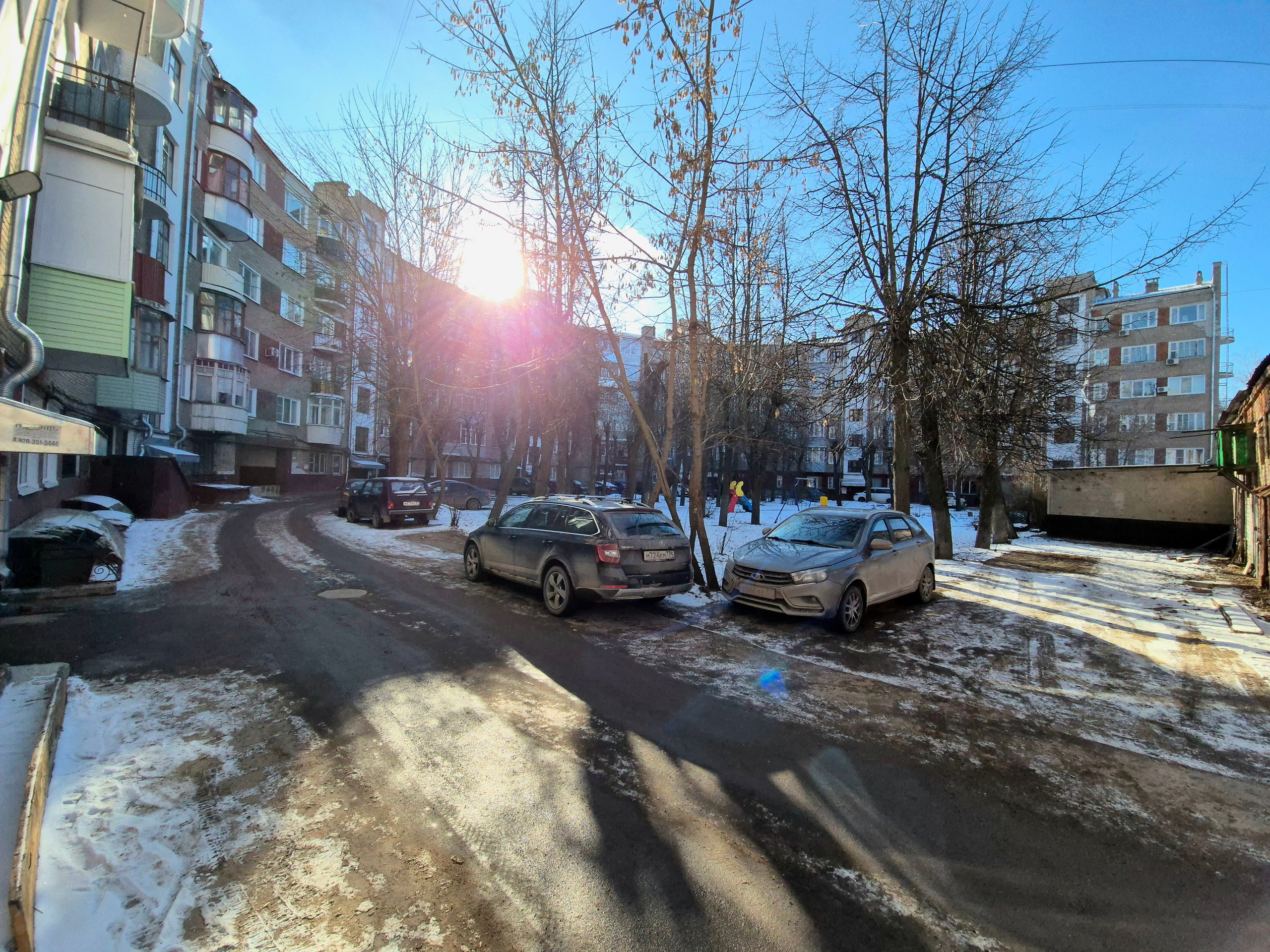 Дом-подкова выстроен полукругом