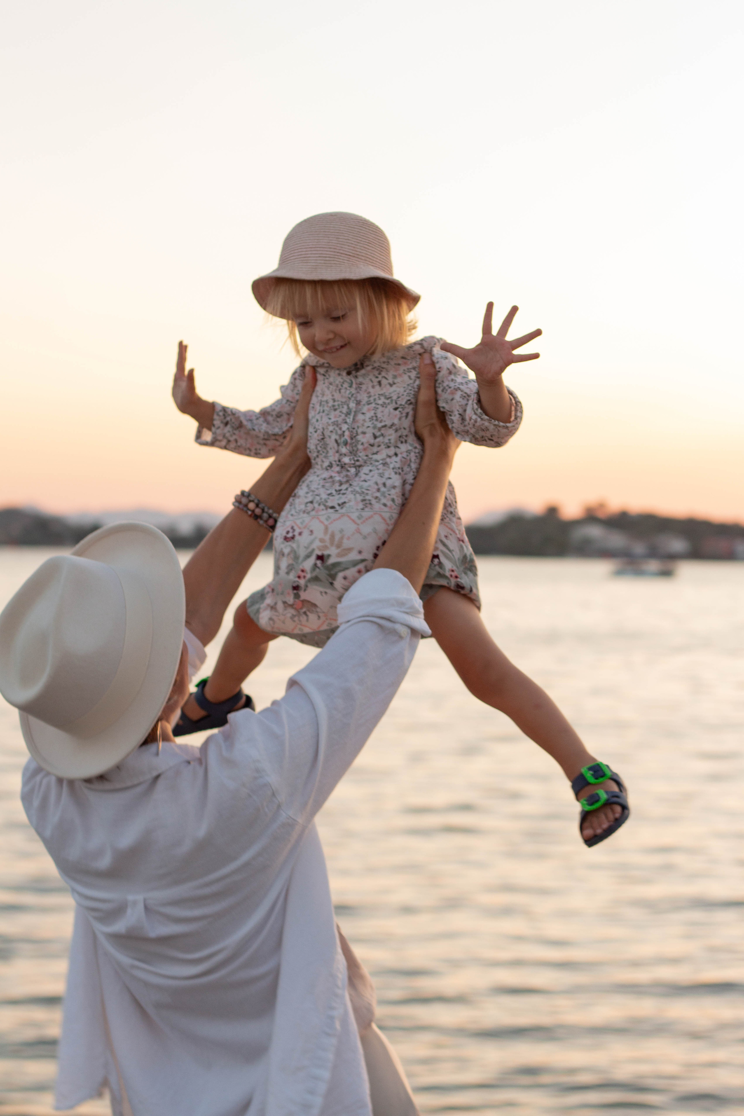 Семейная съёмка на море. Фотограф Шагалов Михаил