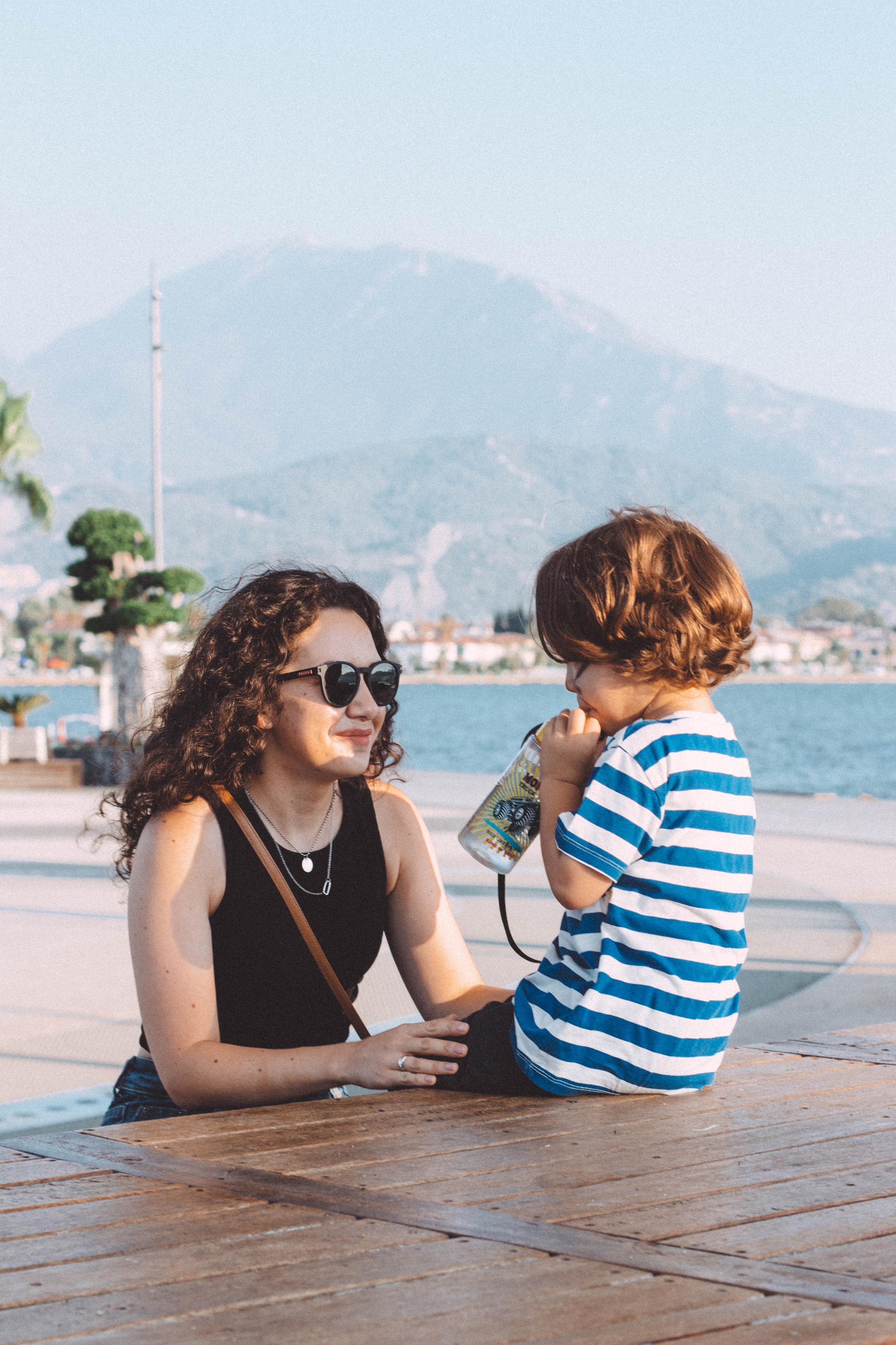 Семейная съёмка на набережной. Фотограф Шагалов Михаил