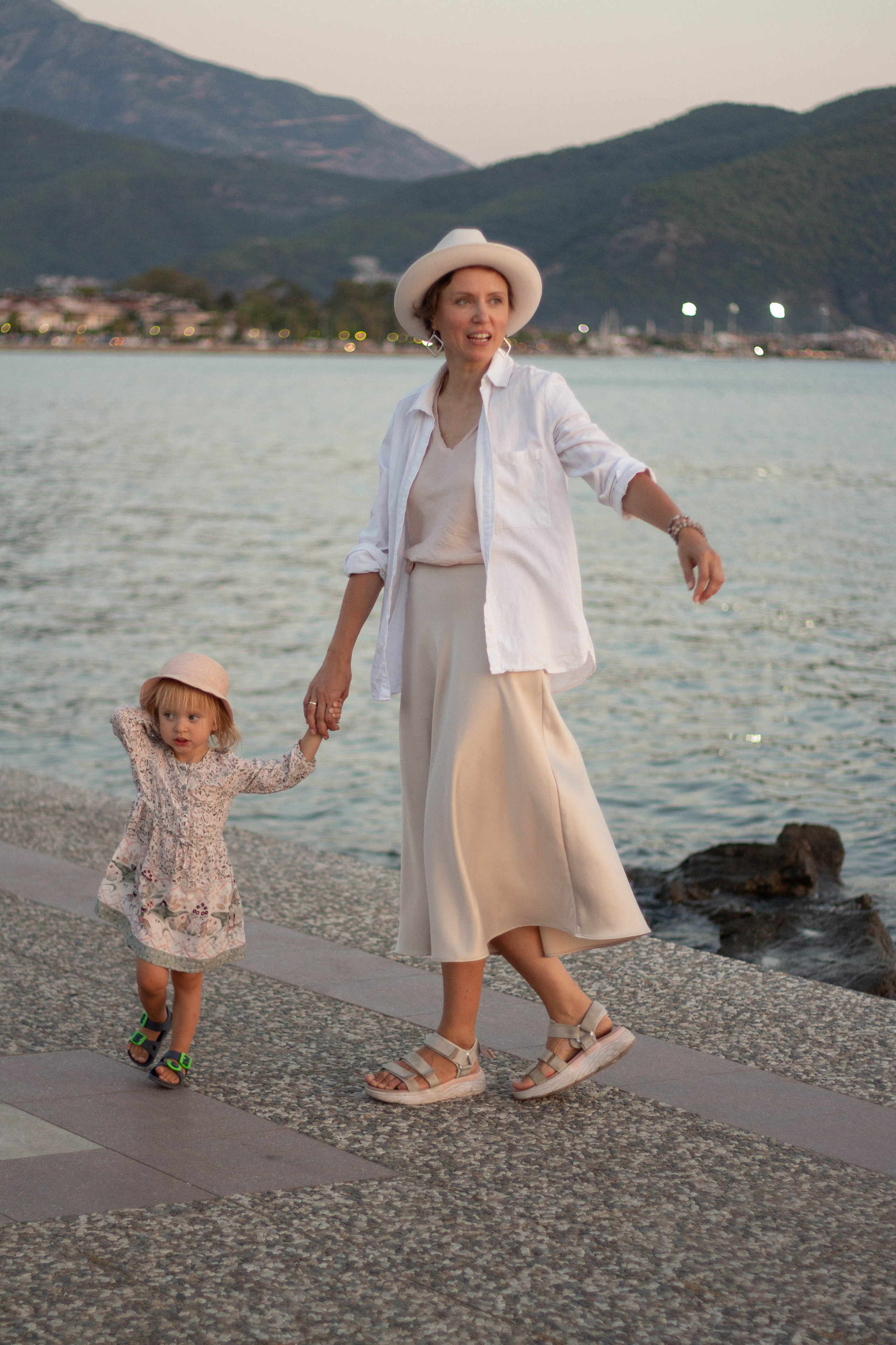 Семейная съёмка на море. Фотограф Шагалов Михаил