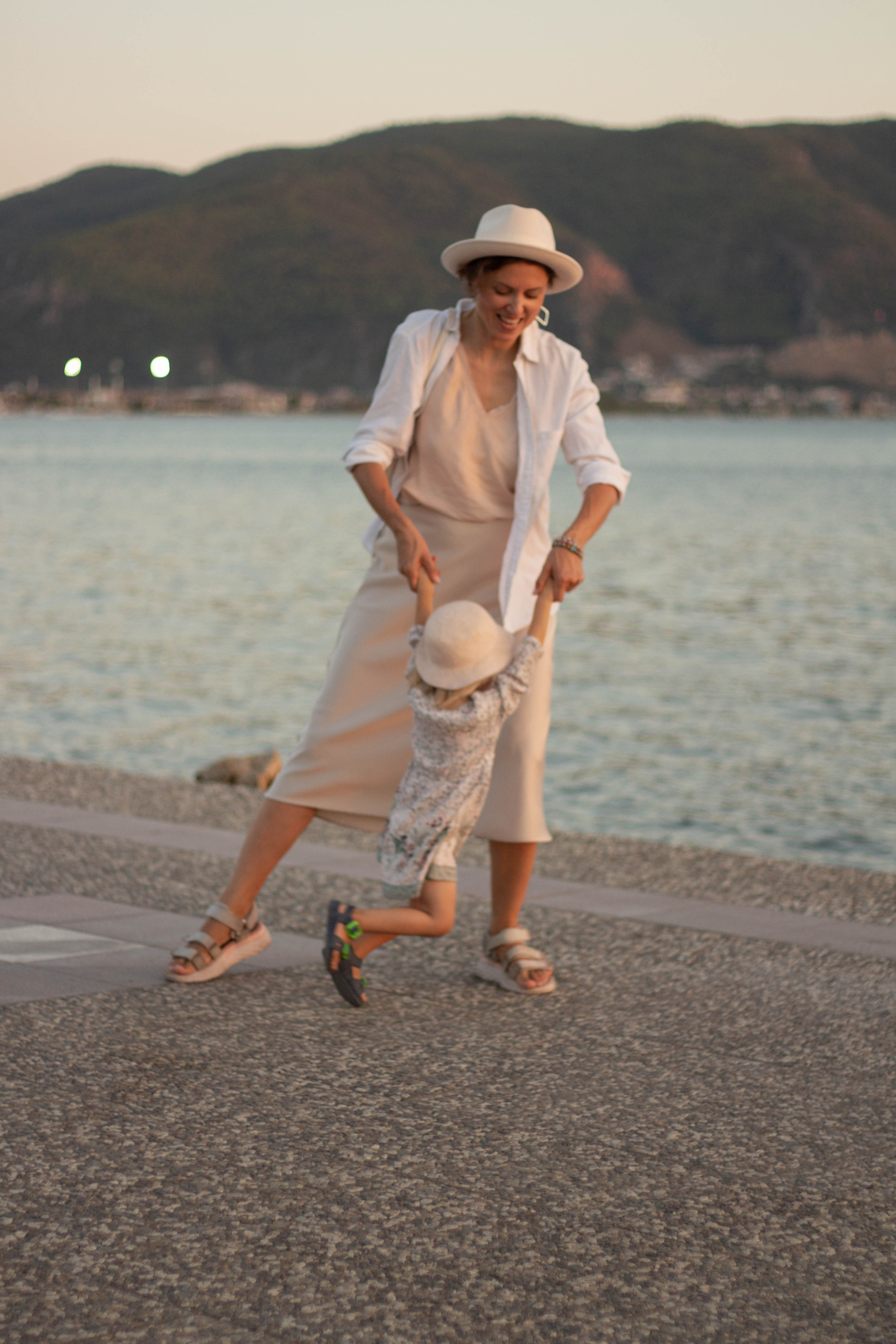 Семейная съёмка на море. Фотограф Шагалов Михаил