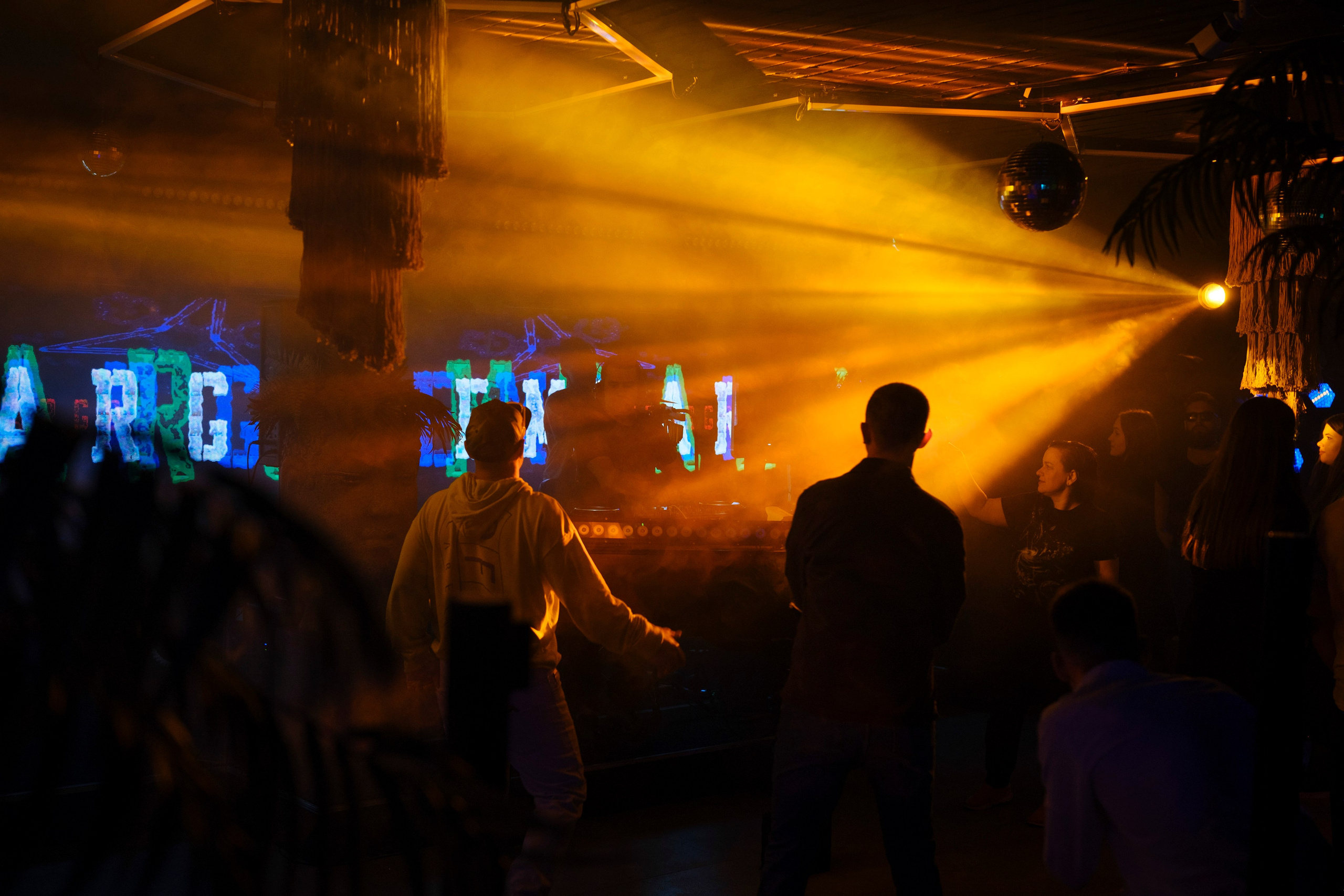 Embargo 2/03. Главная