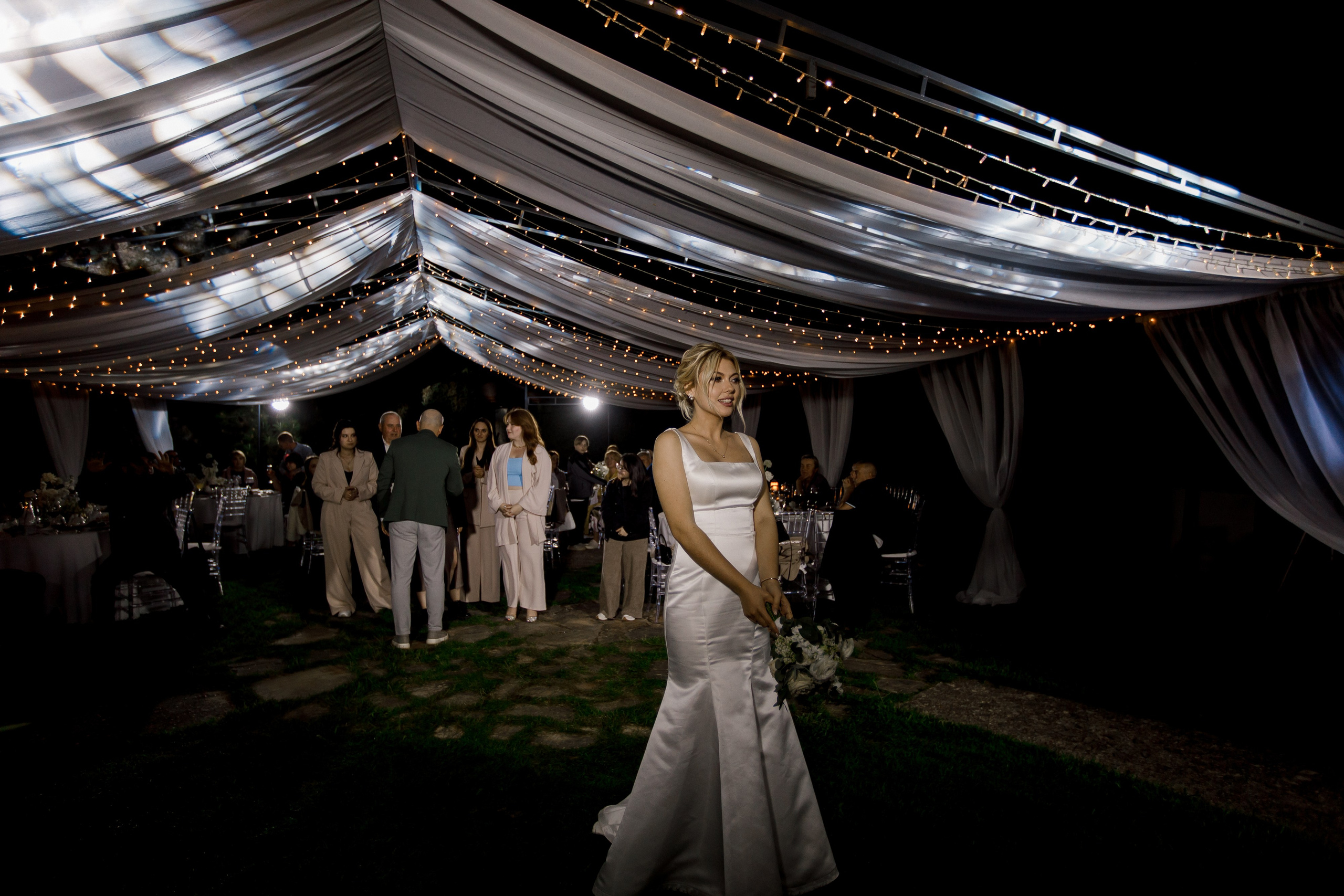 Денис и Алина. Белый замок. Фотограф Анна Лейман. Севастополь