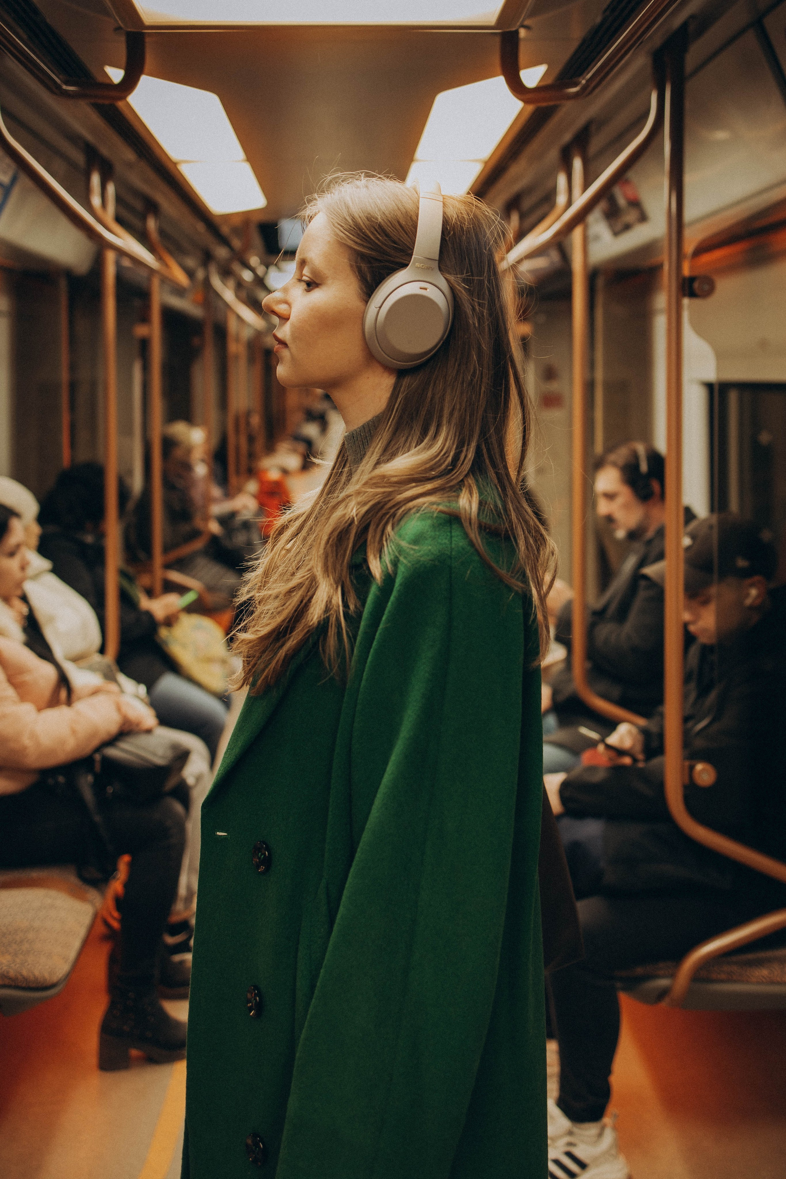 Мария прогулка в центре. Фотограф lifestylе в Москве Пшеничная Анастасия