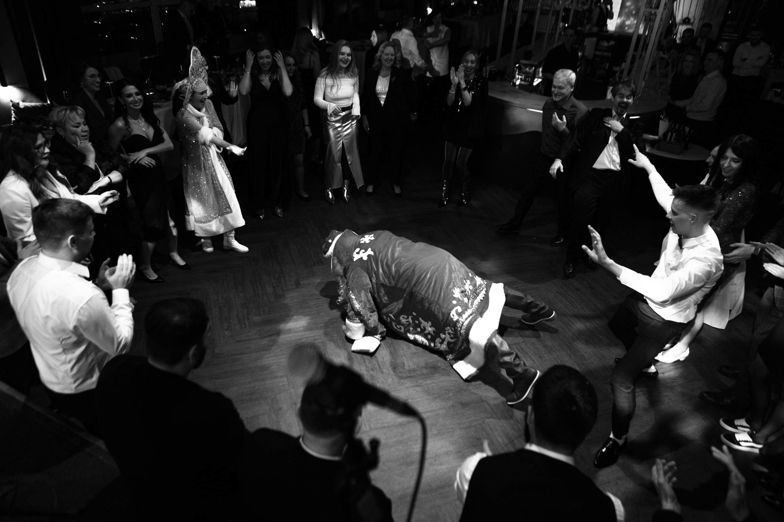 Atlas корпоратив. LEVORIGINAL