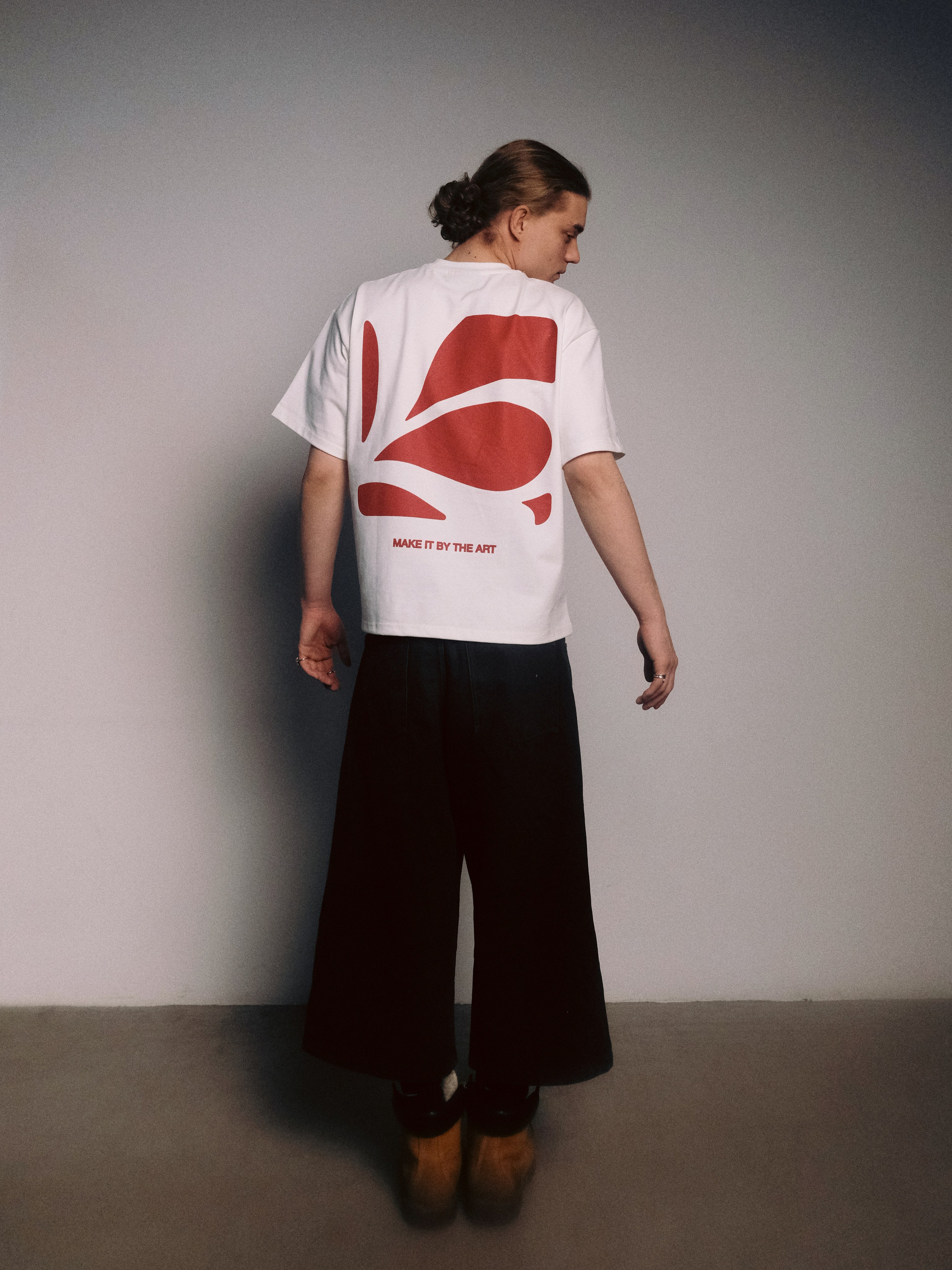 Loomine merch. Photographer Mary Sergo