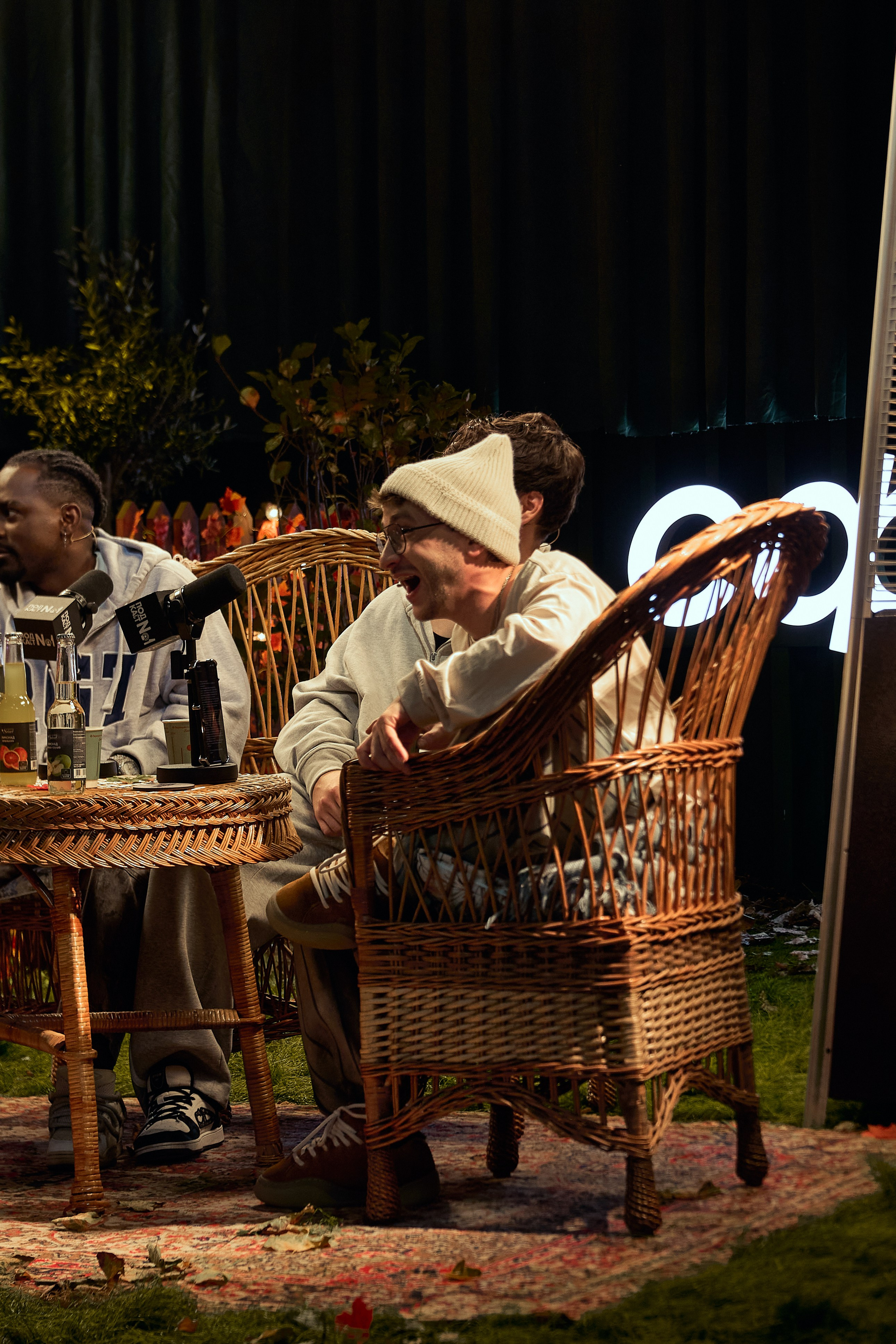 Бэстейдж «Летний подкаст № 1». Главная