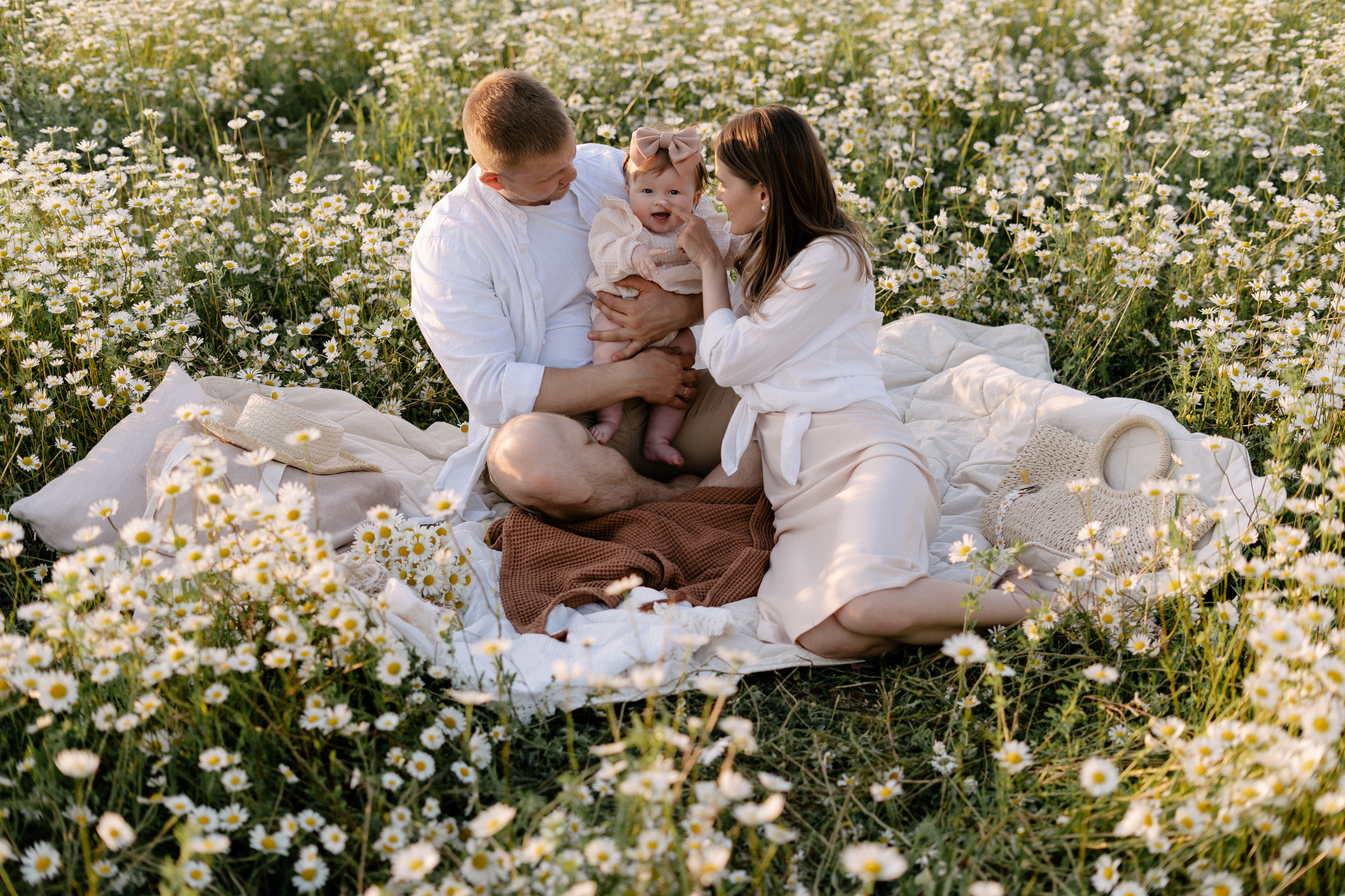 Любовь в ромашковом поле. Семейный и свадебный фотограф в Красногорске Анастасия Тихонова