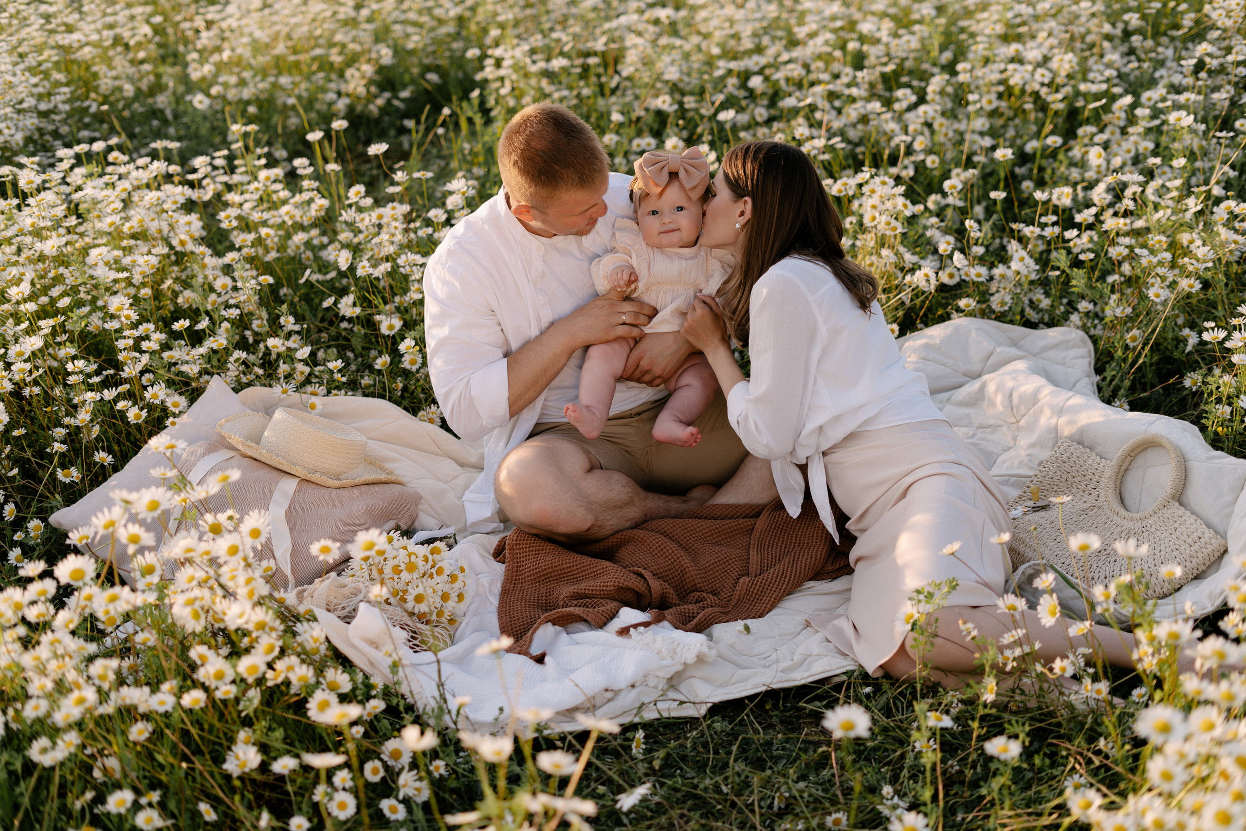 Любовь в ромашковом поле. Семейный и свадебный фотограф в Красногорске Анастасия Тихонова