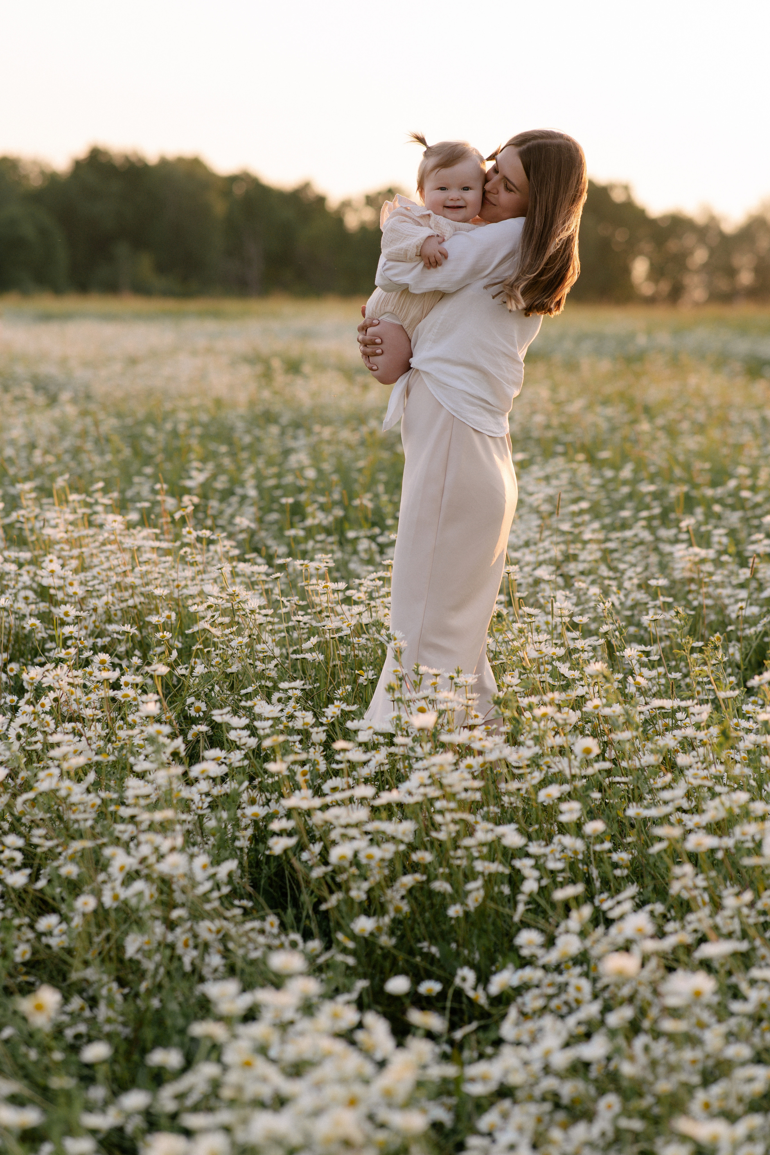 Любовь в ромашковом поле. Семейный и свадебный фотограф в Красногорске Анастасия Тихонова