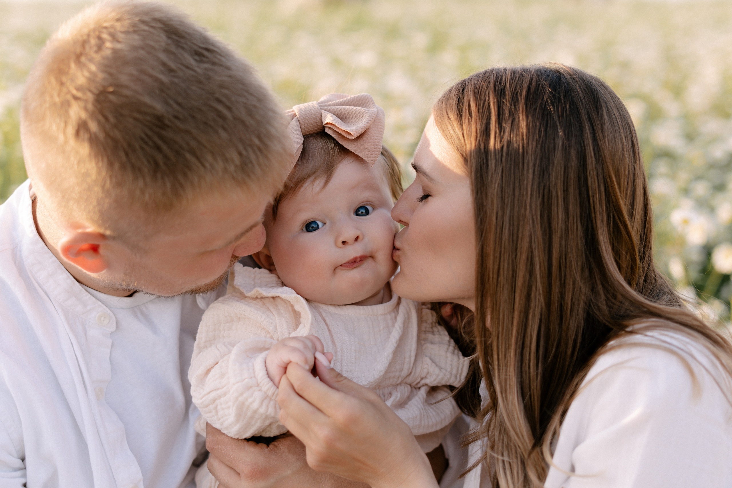 Любовь в ромашковом поле. Семейный и свадебный фотограф в Красногорске Анастасия Тихонова