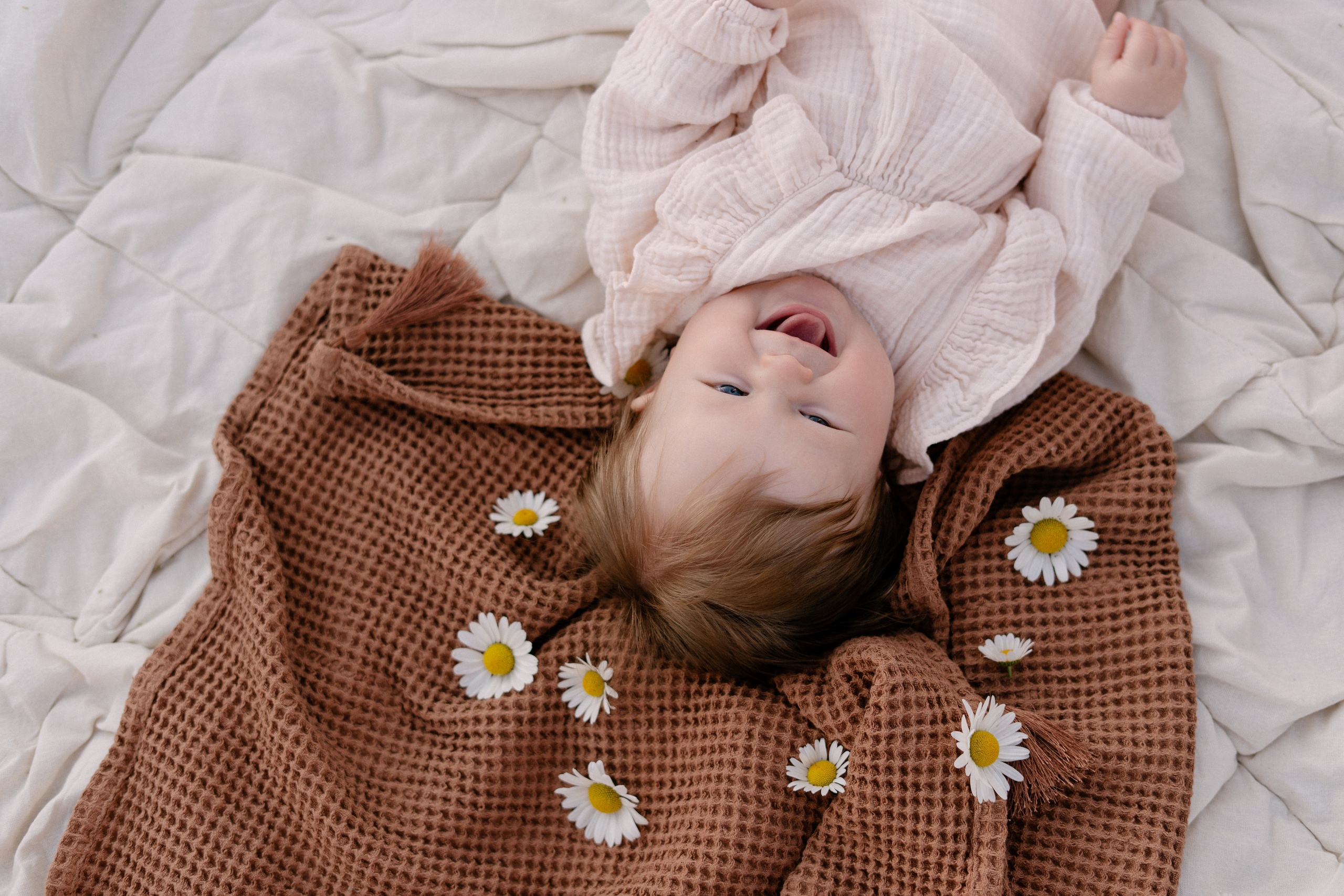 Любовь в ромашковом поле. Семейный и свадебный фотограф в Красногорске Анастасия Тихонова