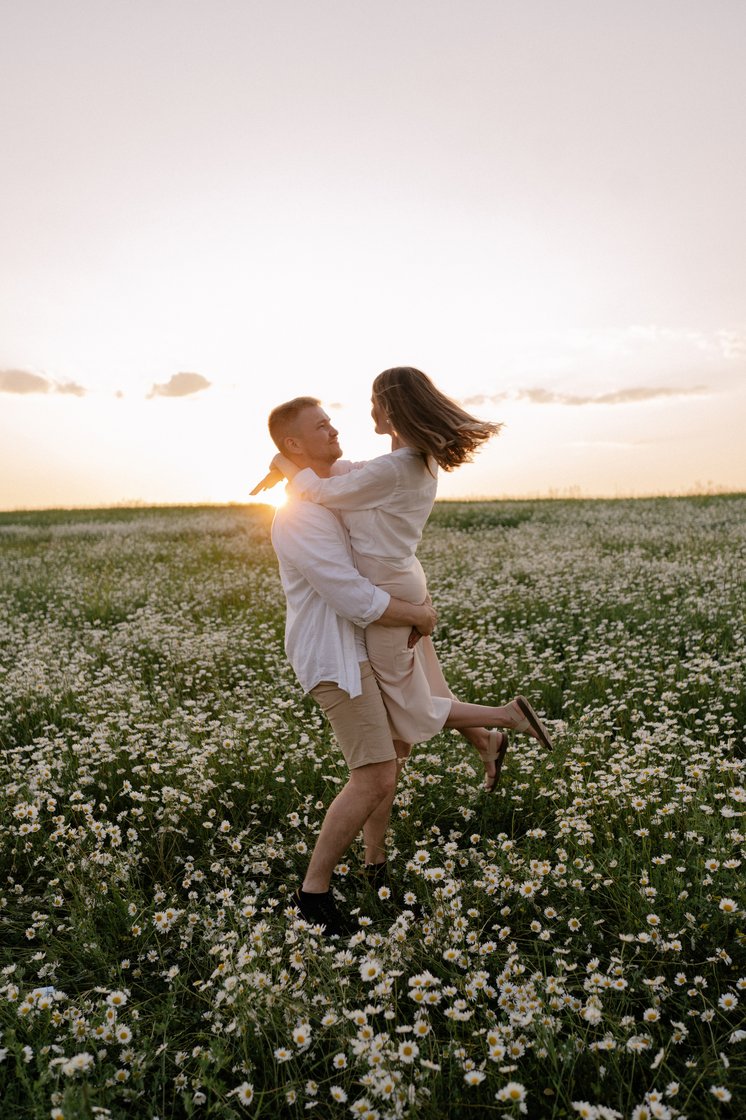 Любовь в ромашковом поле. Семейный и свадебный фотограф в Красногорске Анастасия Тихонова