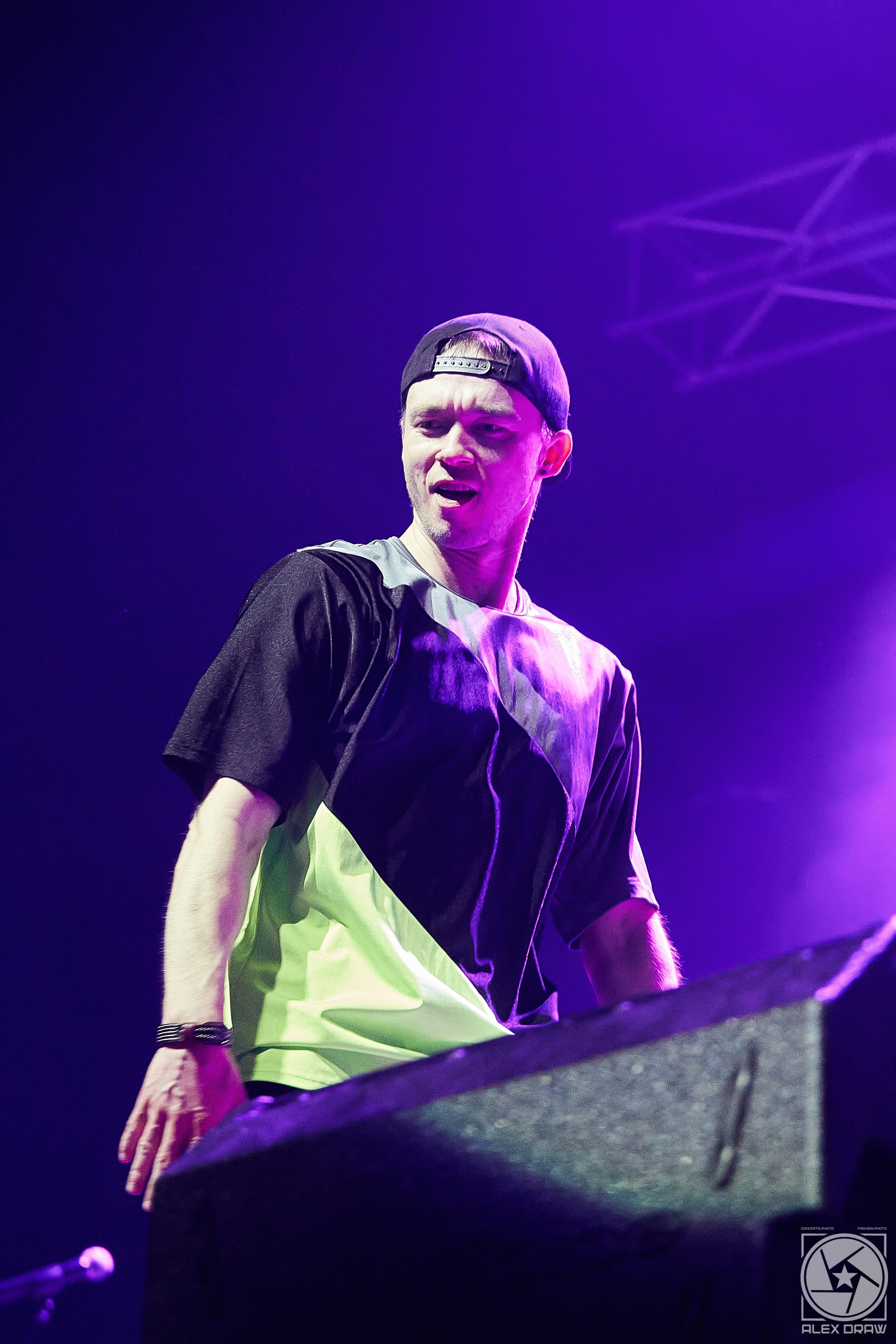 СУПЕР ДИСКОТЕКА 90-Х 00-Х КРАСНОЯРСК 5.01. Фотограф Москва Concerts photo / Fashion photо