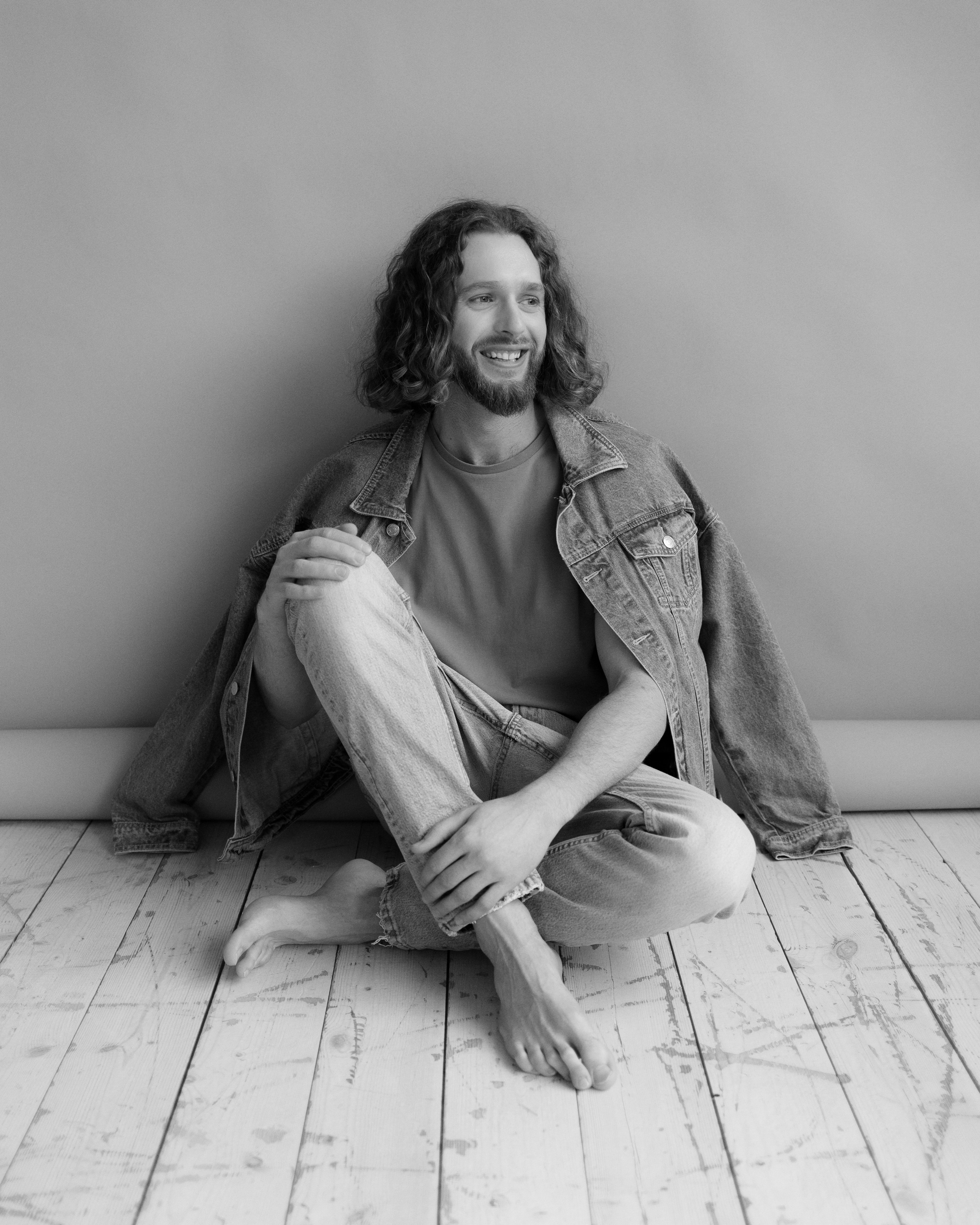 Илья, 187 см, 48-50 р-р. KED Production — продакшн из СПб. Создаём фото, видео и контент, который помогает брендам и селлерам продавать больше