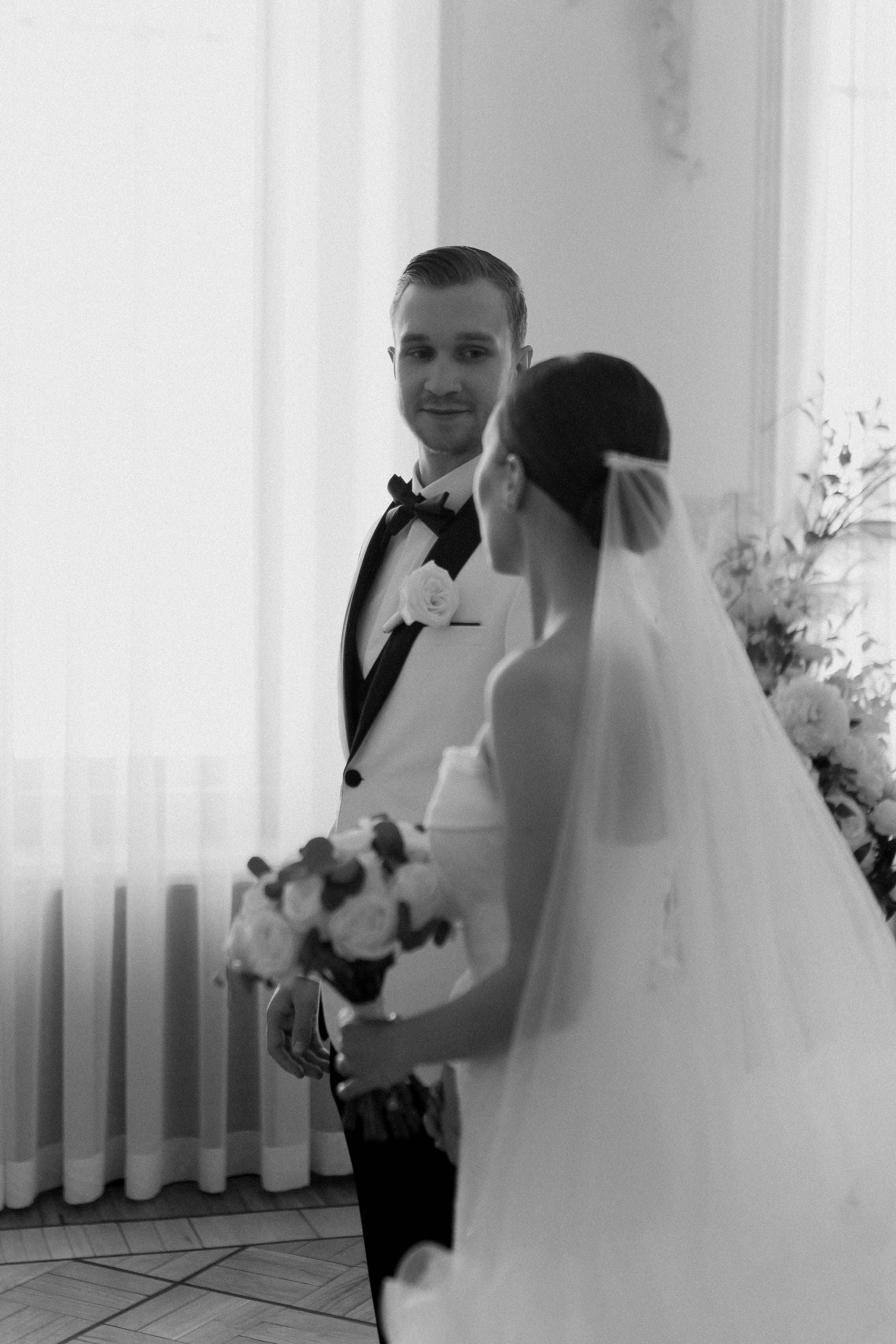 …. Свадебный фотограф в Санкт-Петербурге Александра Чукавина