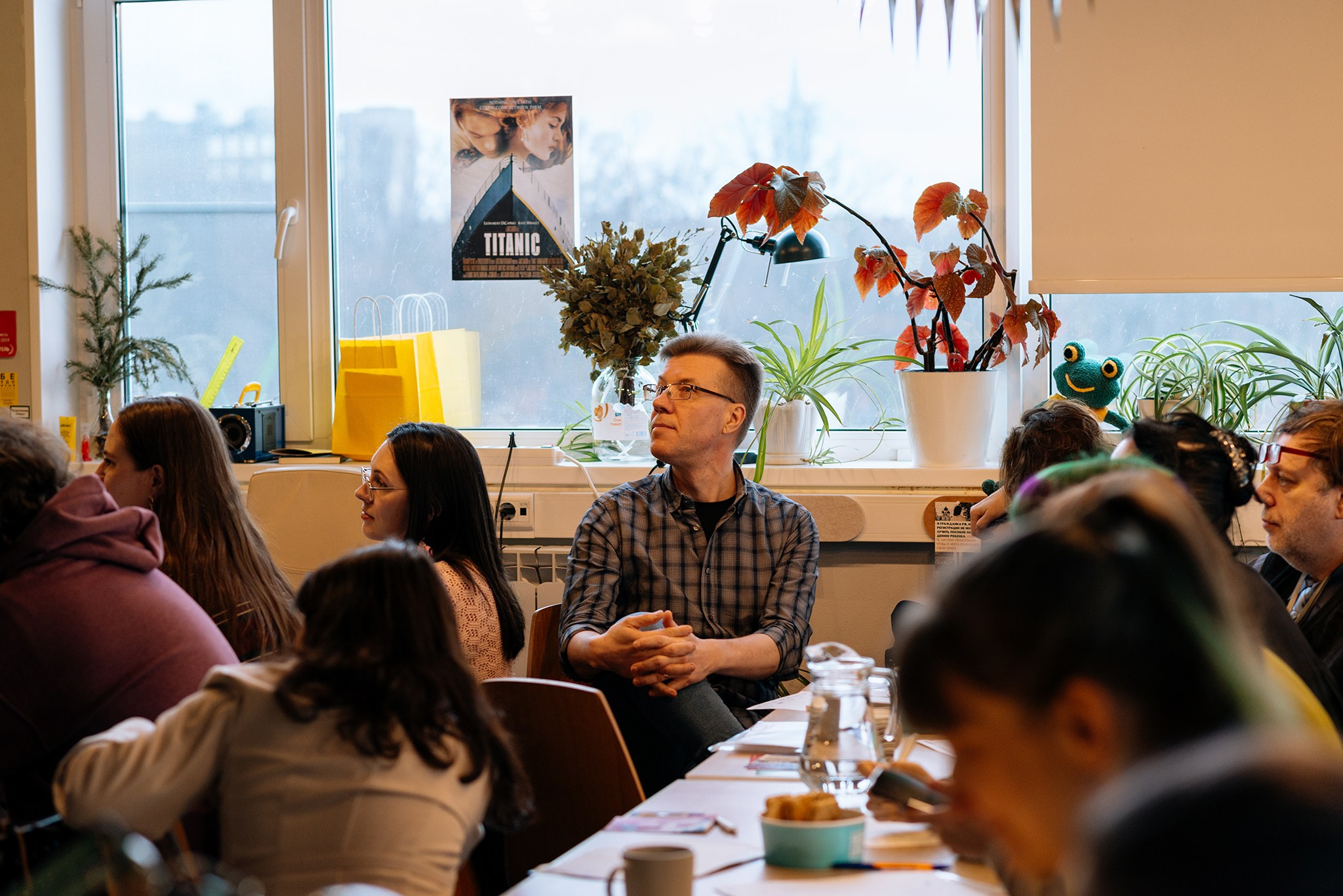 Тотальный диктант в Ночлежке. Апрель 26. Репортажный фотограф в Санкт-Петербурге Анастасия Клёпова