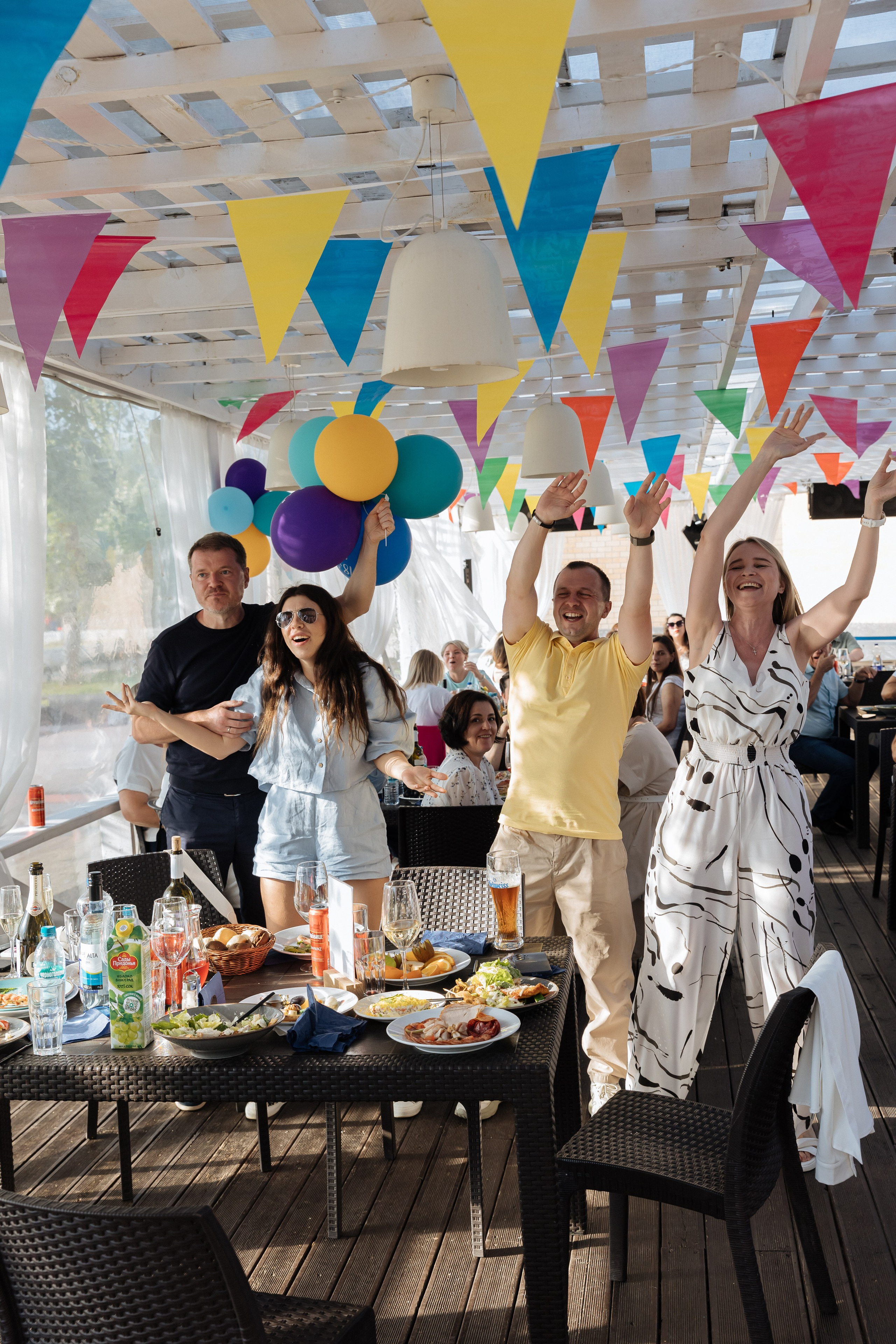 ПК Контур «День Рождение 18 лет». Мозжерина Ирина — Свадебный и семейный фотограф в Екатеринбурге