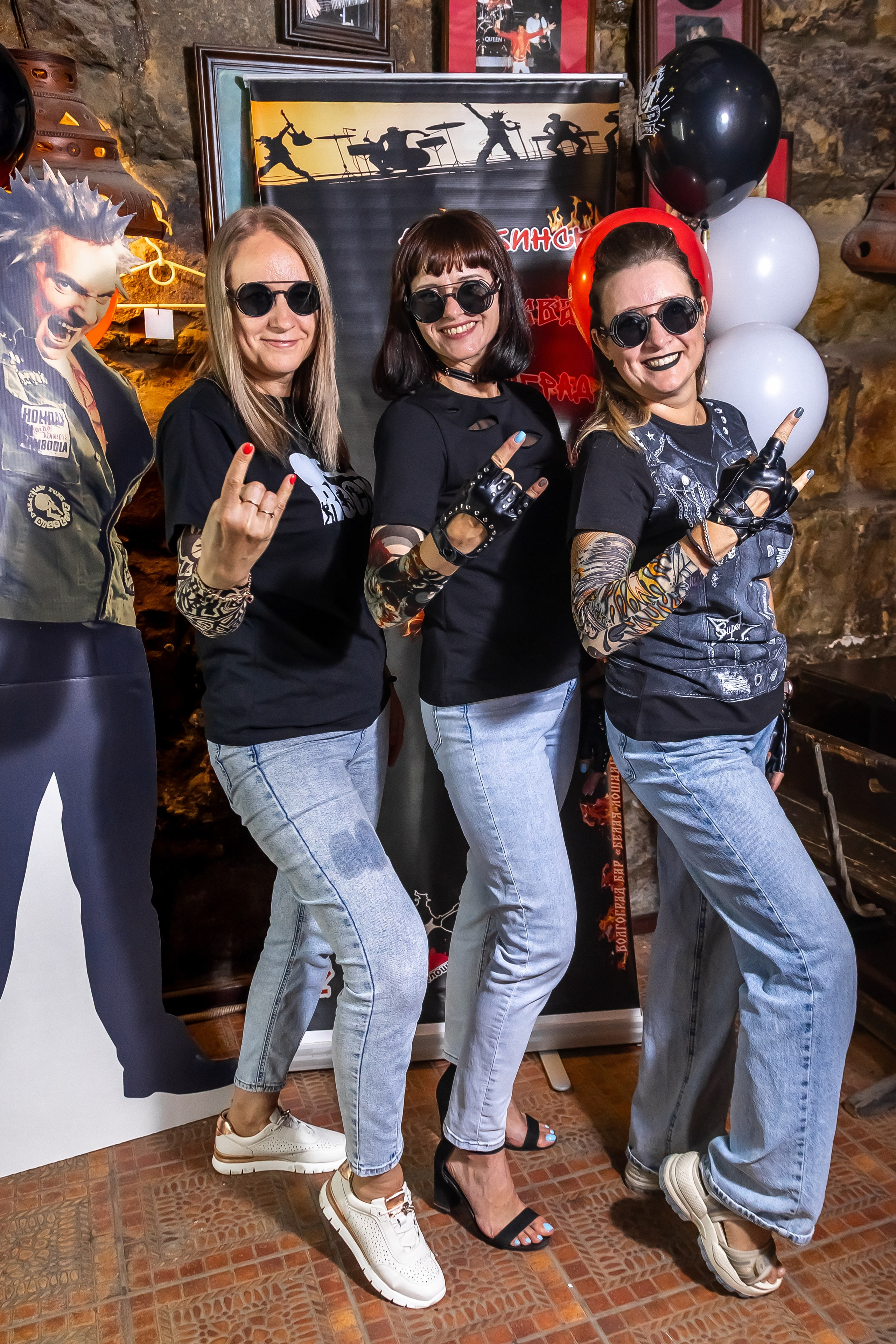 День Рождения Алексея в баре «Белая Лошадь». Фотограф в Волгограде Норченко Светлана