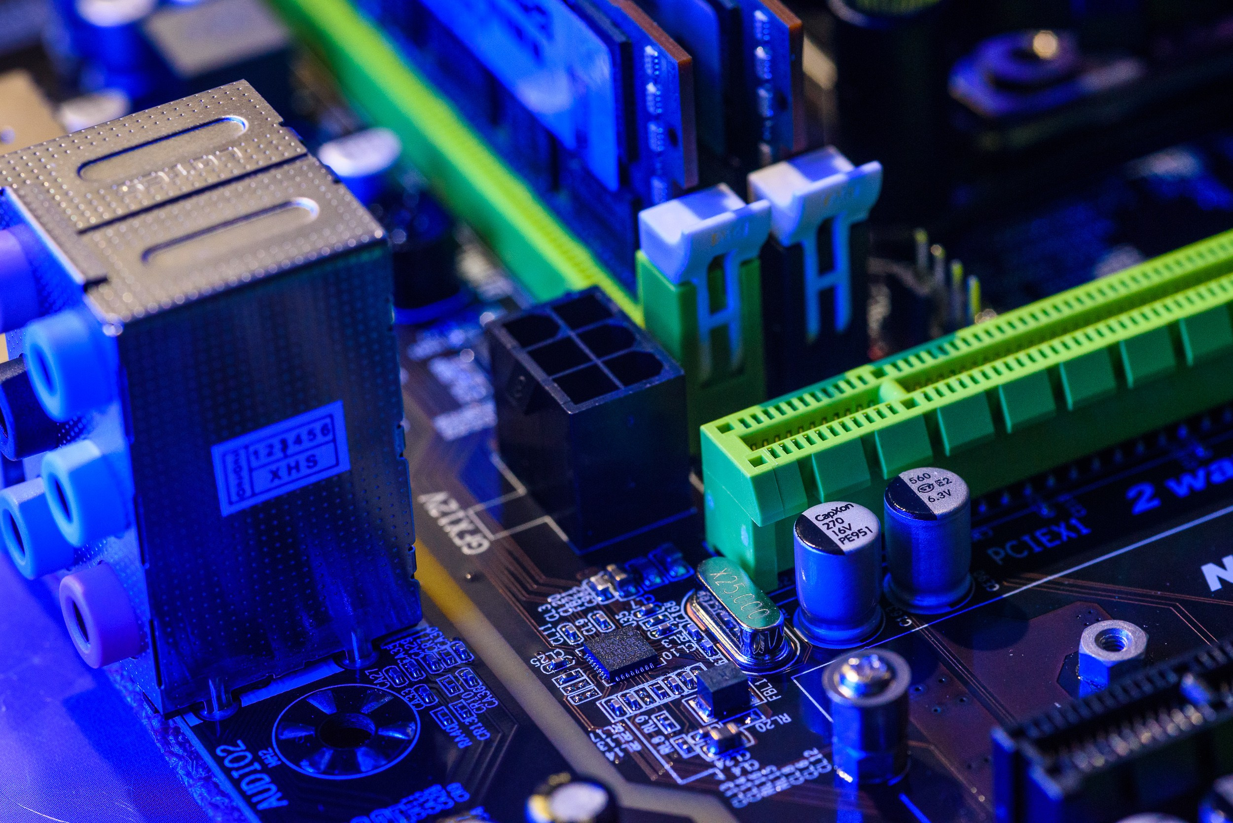 Предметная фотосъемка в Шымкенте — профессиональный фотограф Михаил Клёшев. Михаил Клёшев — Профессиональный фотограф в Шымкенте и области