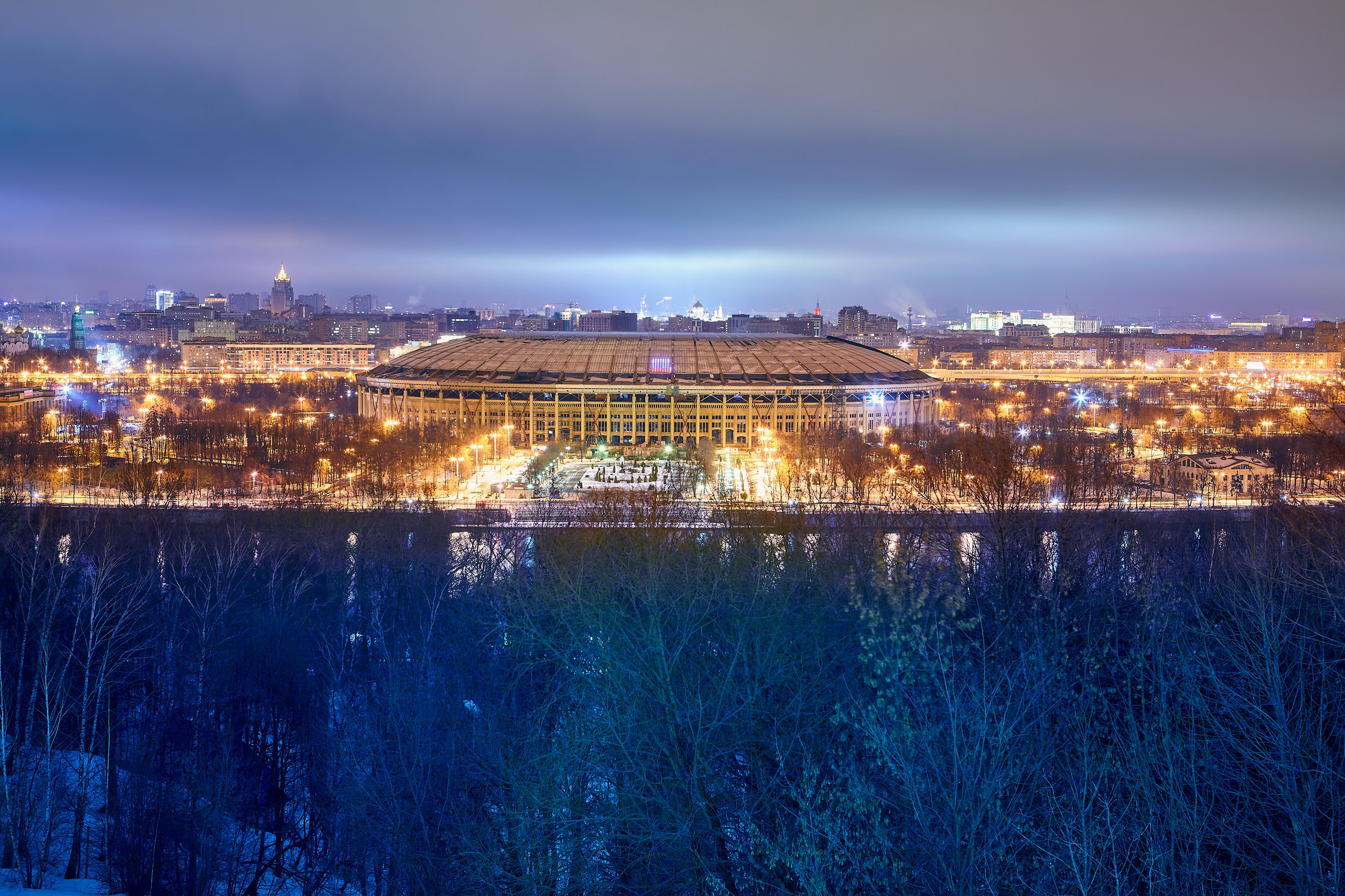 SITY. DMITRY MOISEENKO — фотограф, художник, топ-стилист