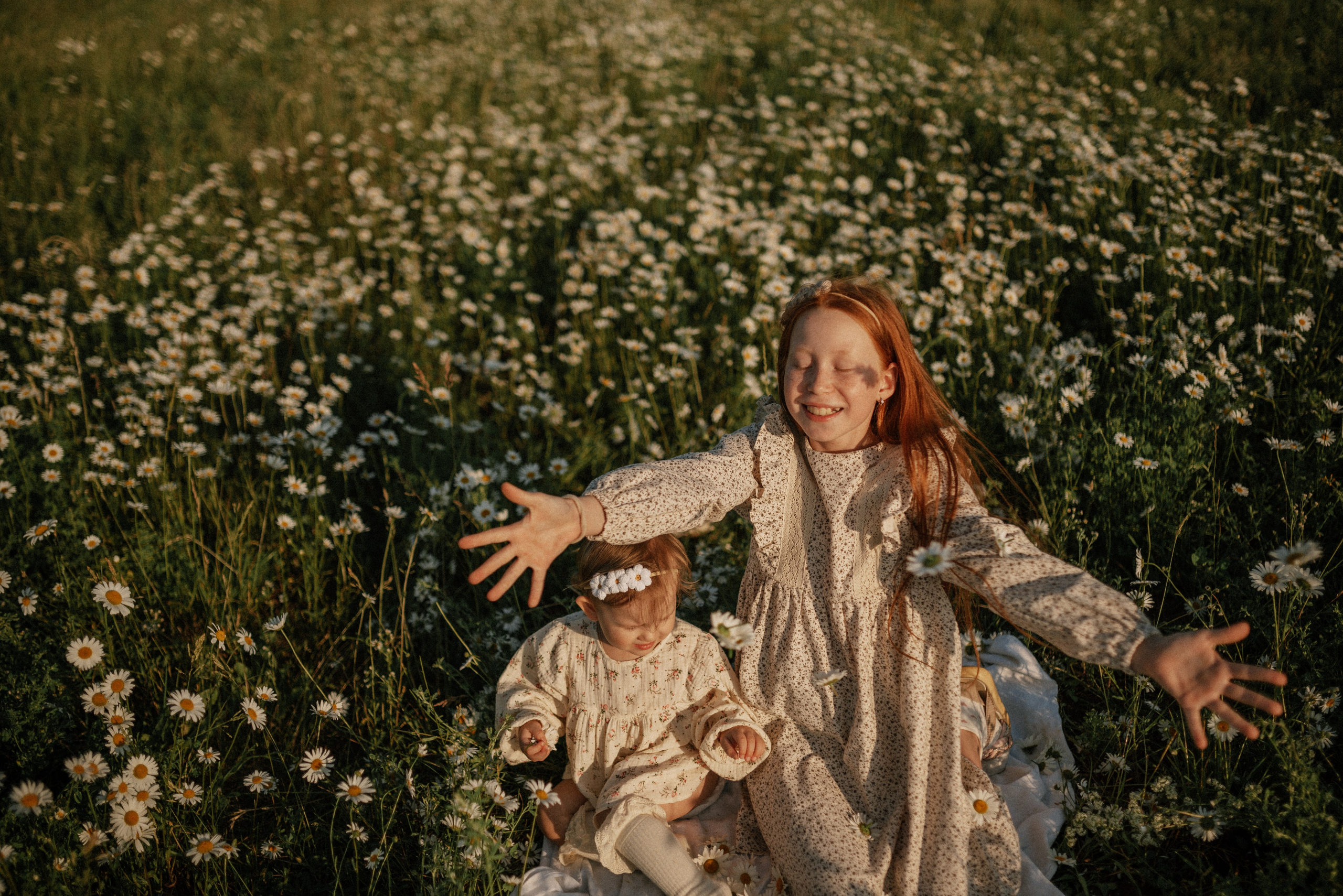 Ида, Мира и ромашки. Свадебный и семейный фотограф Кожевникова Лариса