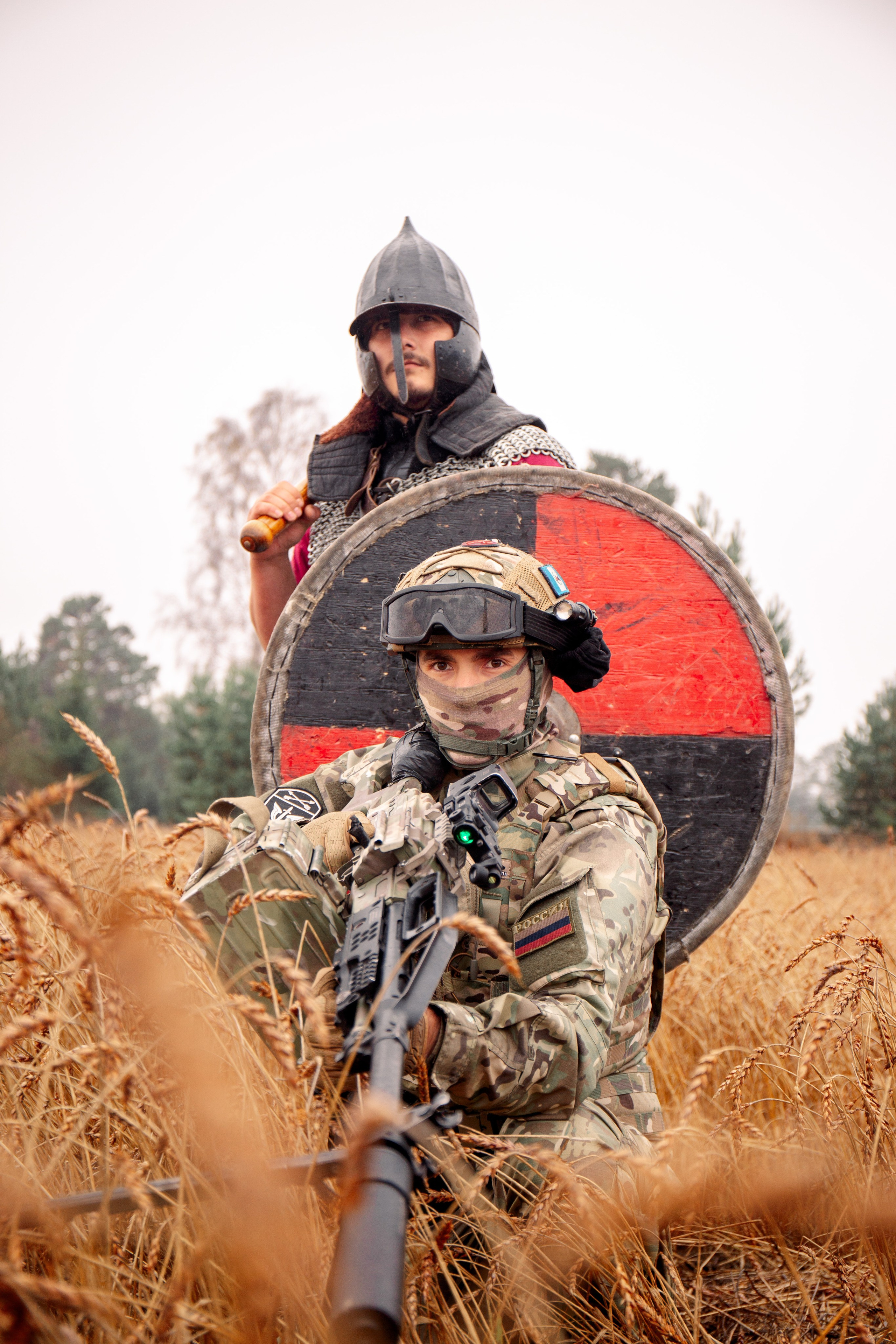 Поле. Для тех, кто не ждёт удачи, а создаёт её. Каждая фотосессия — это твой момент, твой стиль, твой успех. 📸