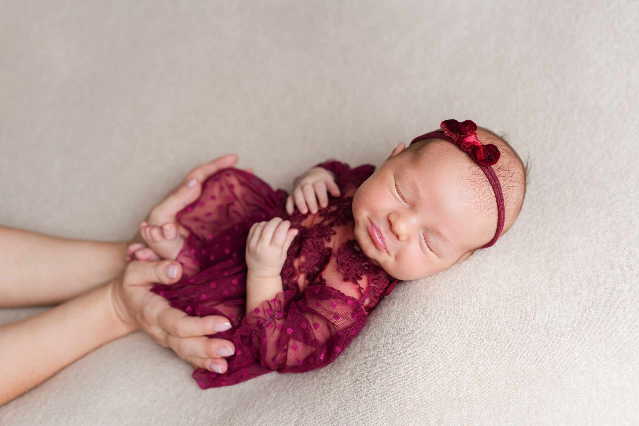Newborn. Фотограф новорожденных и детский фотограф в Екатеринбурге Ксени