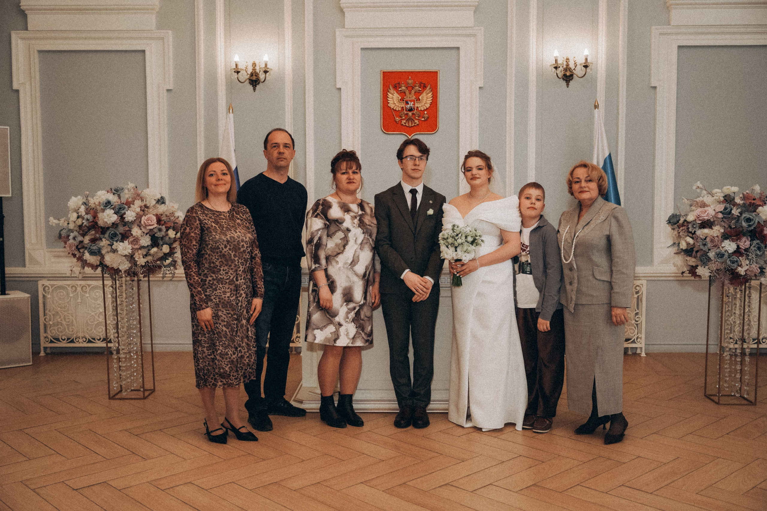 09.04.2026. Фотограф в Нижнем Тагиле. Прогулочные и студийные съемки