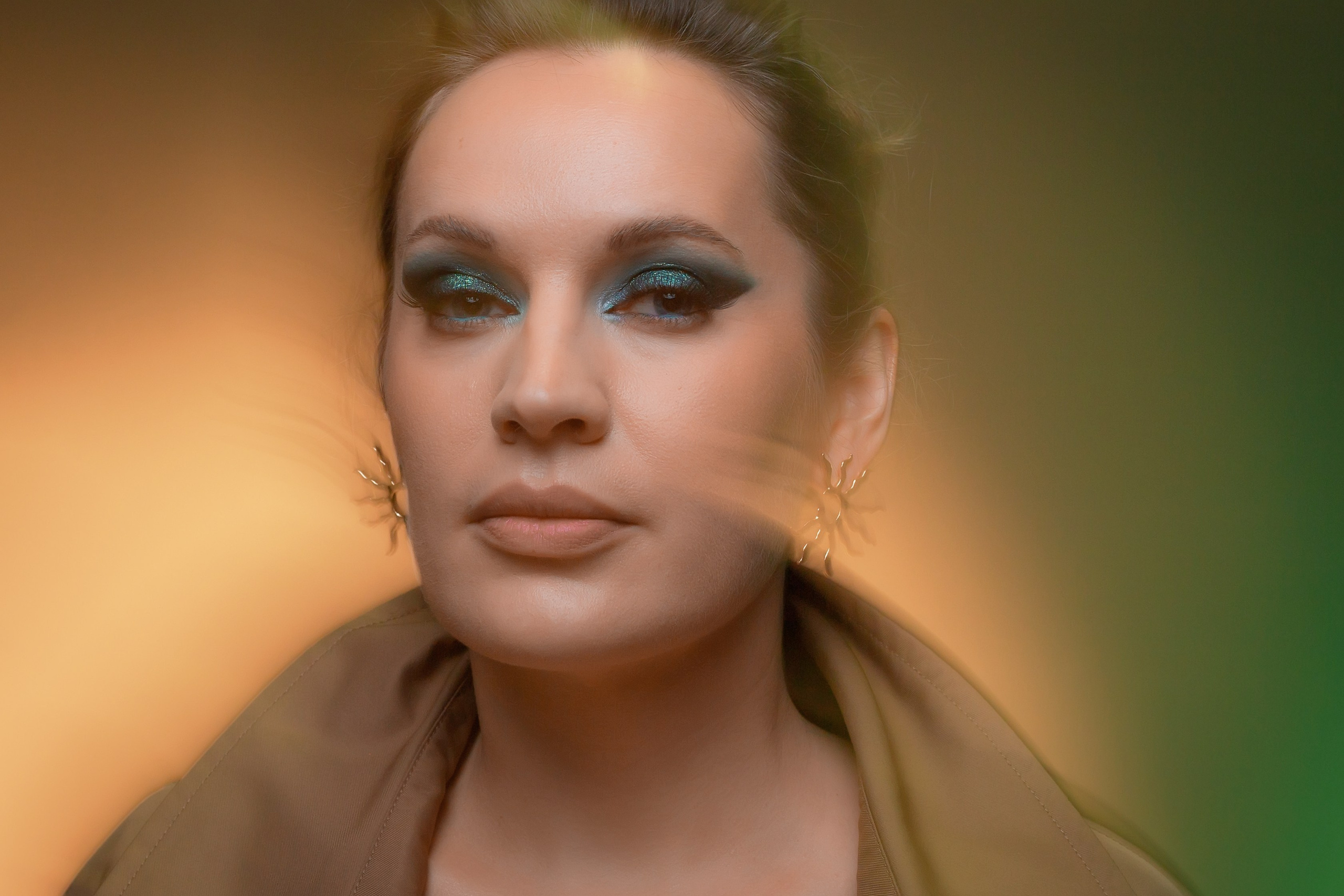 Два образа за одну студийную съемку в Санкт-Петербурге. Портретные фотосессии, контент-съемки, репортаж