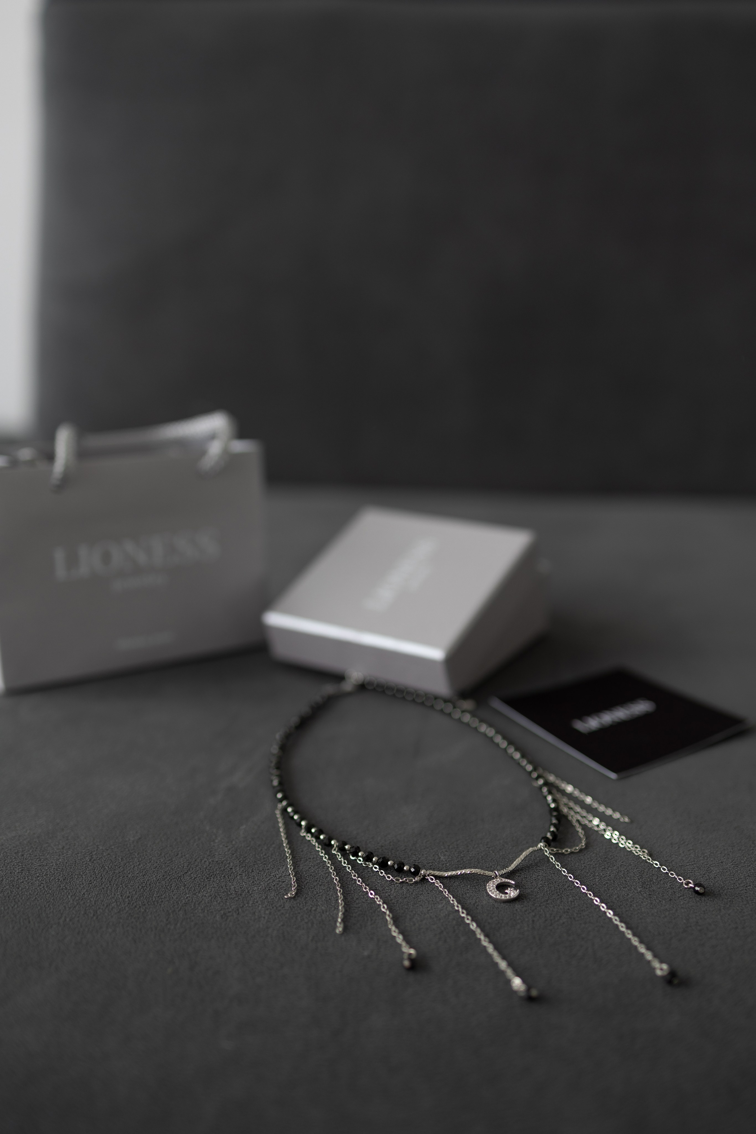 Контент-съёмка для бижутерии ручной работы LIONESS