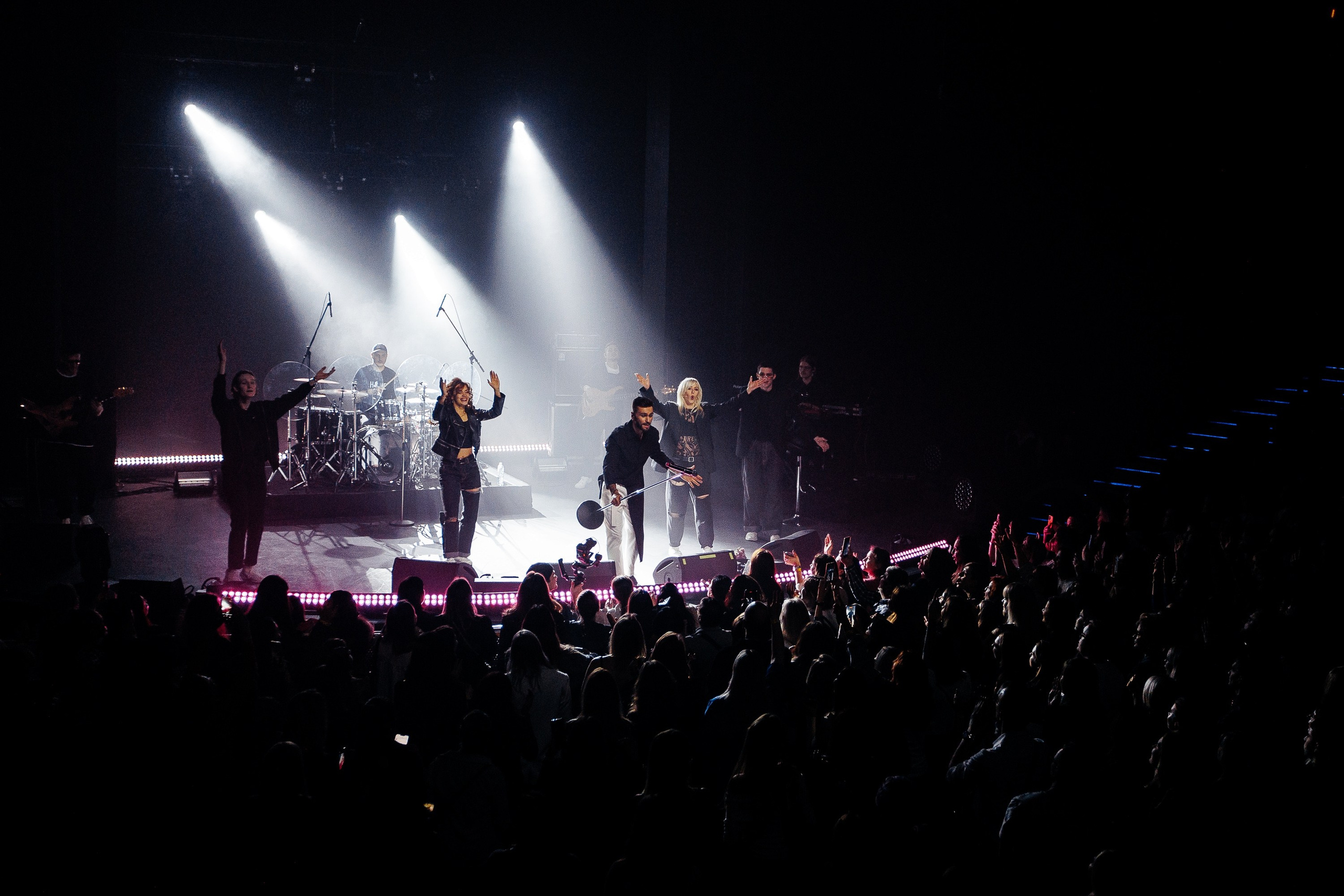 НОДАР РЕВИЯ. Фотограф в Москве Алексей Виноградов