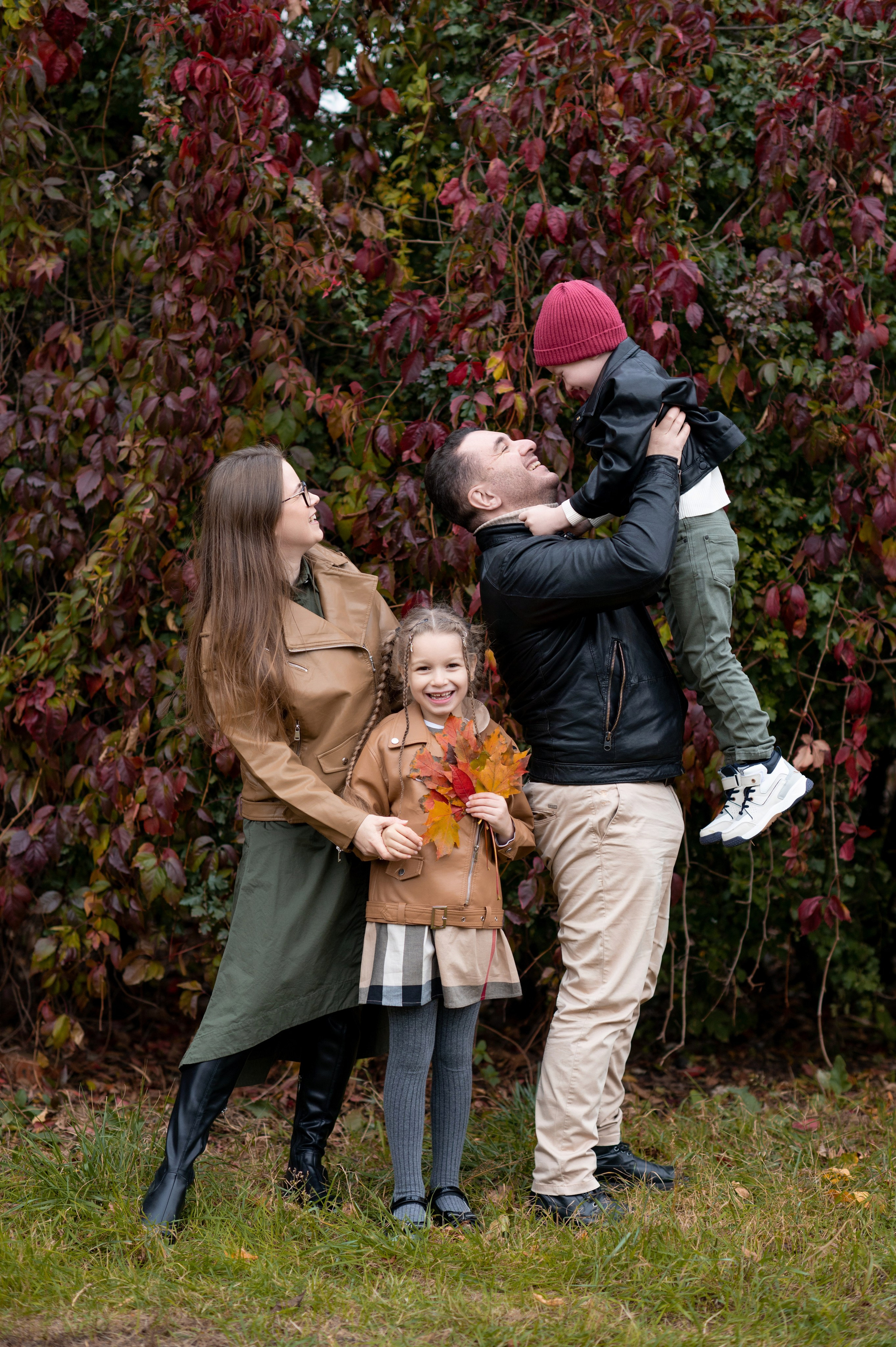 Семья Осенняя Фотосессия. Портретный фотограф в г. Москва Солнцево Яковлева Анастасия