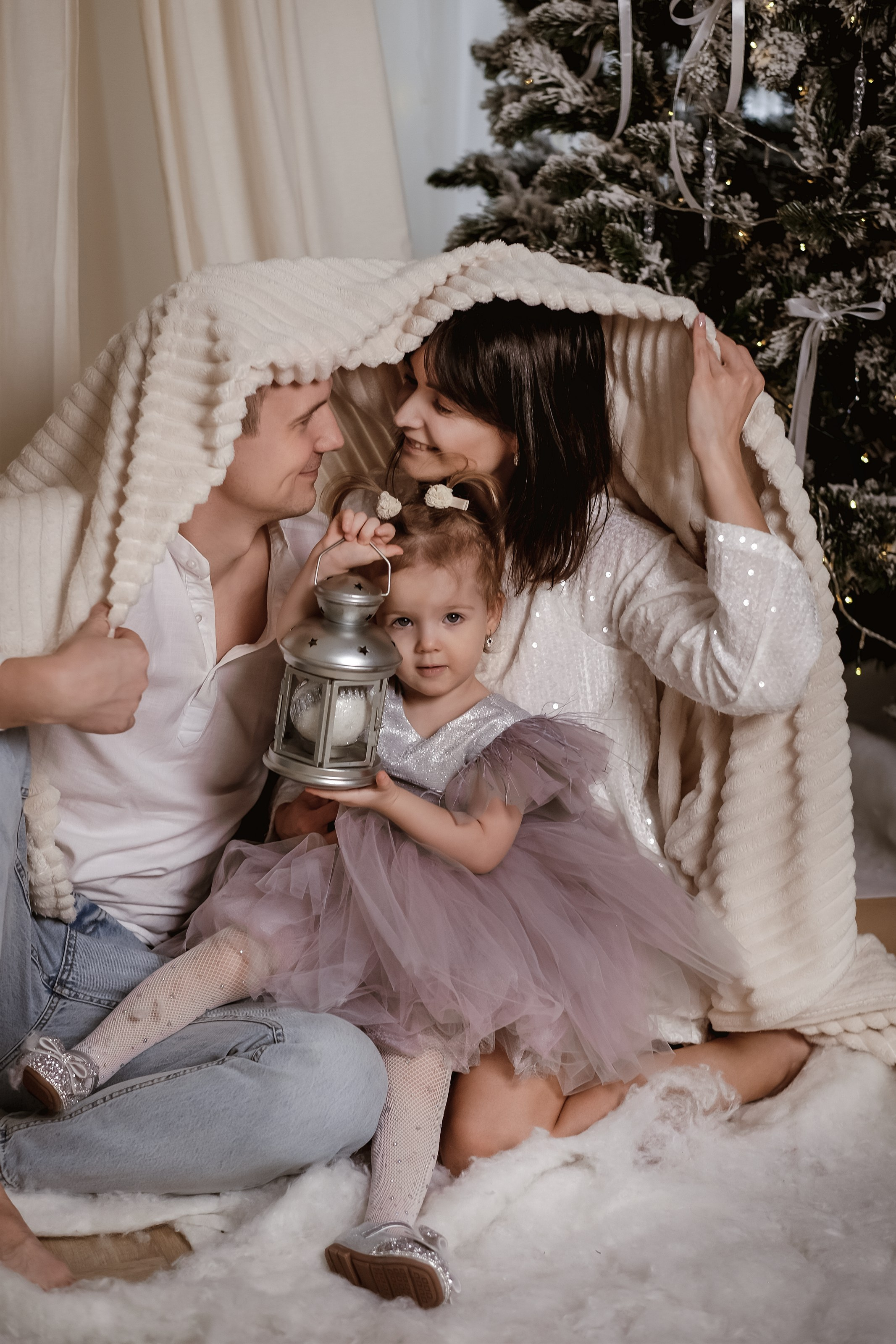 Новогодние семейные фото. Свадебный и семейный фотограф Амина Шабанова