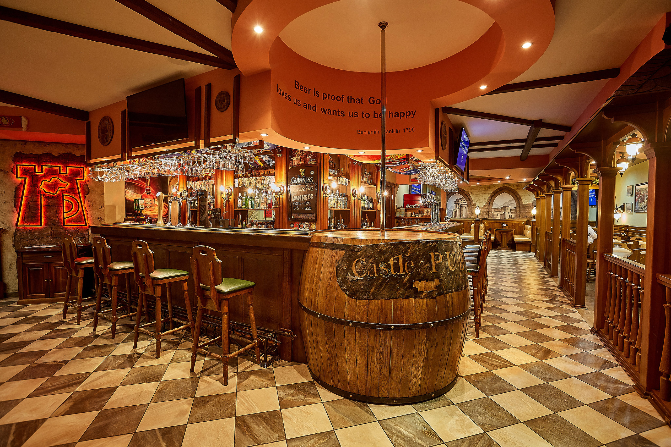 Castle Pub. Фотограф Никита Барановский