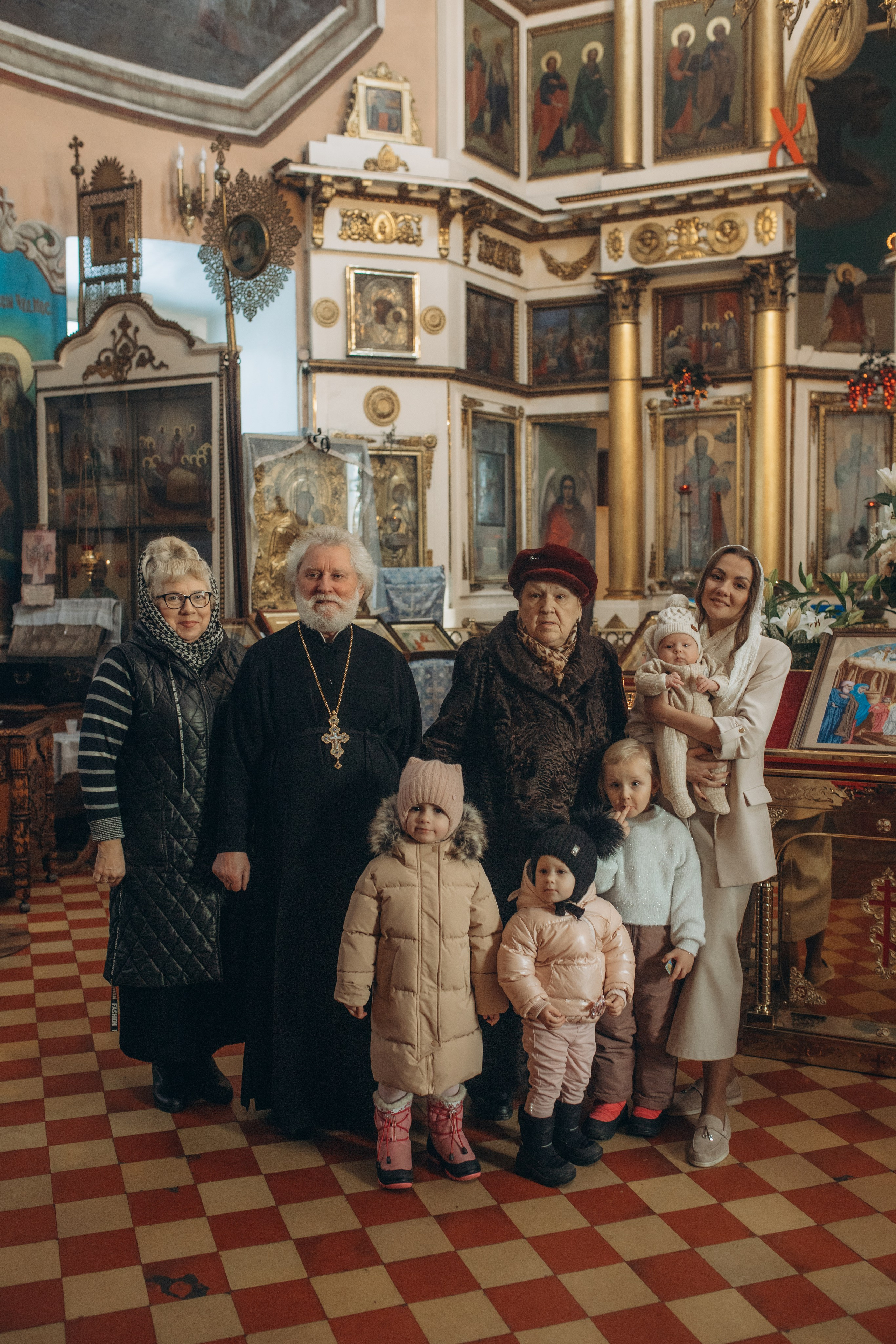 Крещение Михаил. Семейный и домашний фотограф в Москве и МО Королева Валерия