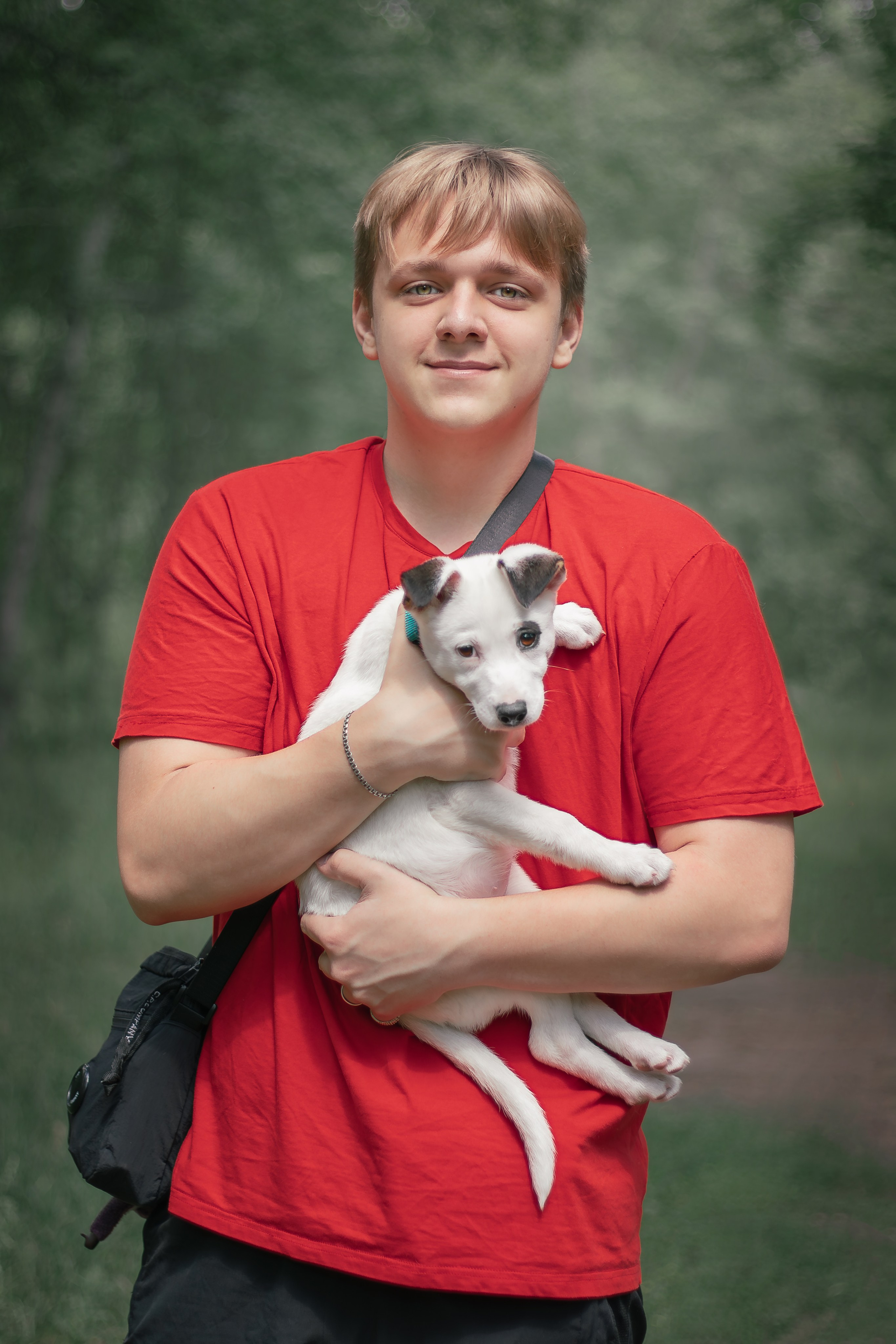 Фотосессия «Булка и Артём» — первый щенок, утренний свет, художественные фото | Воронеж, Липецк. Фотограф — анималист Алина Иванова