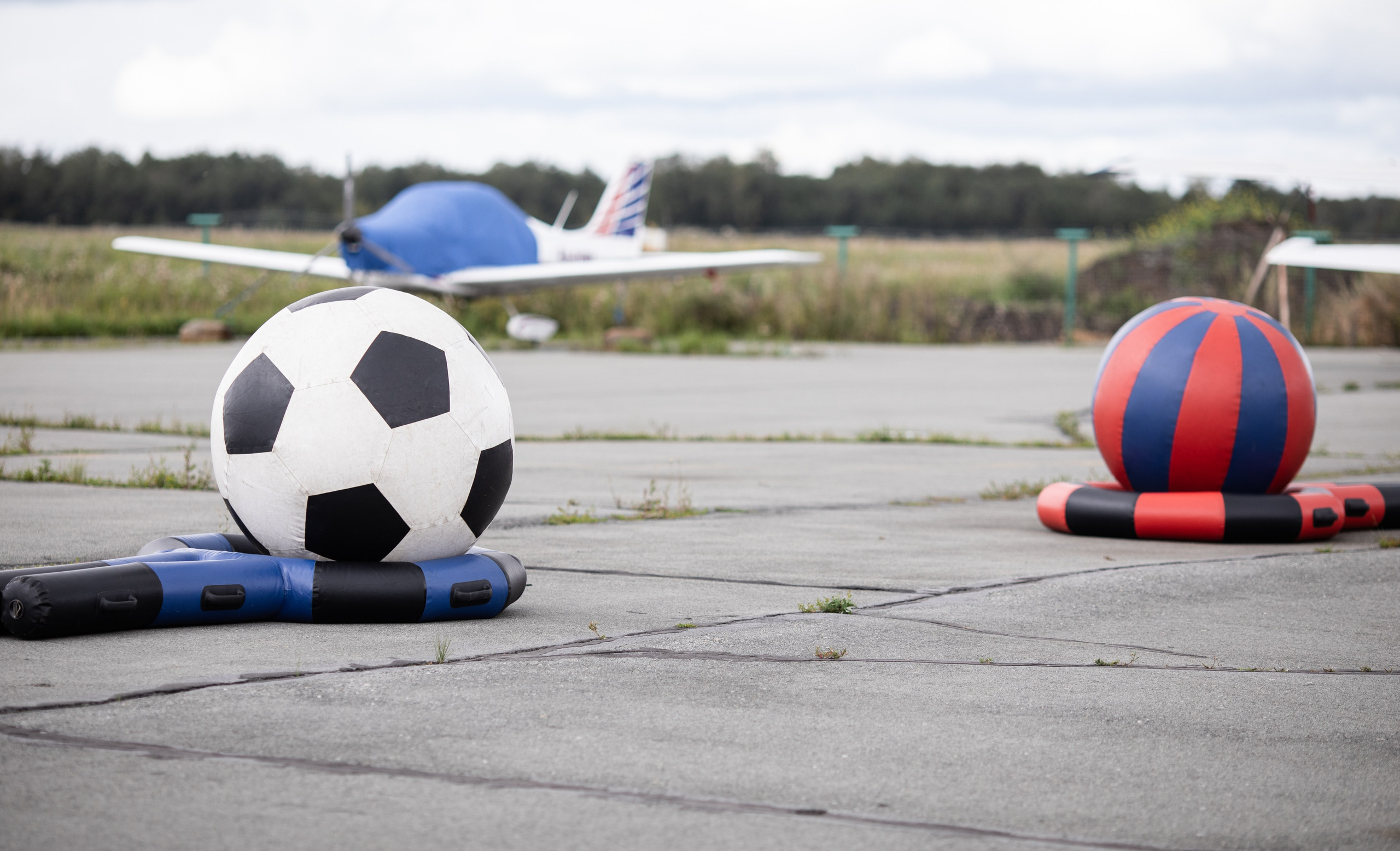 УЗСТ- Корпоративный тимбилдинг на аэродроме. Репортажный и свадебный фотограф в Челябинске Елисеев Павел