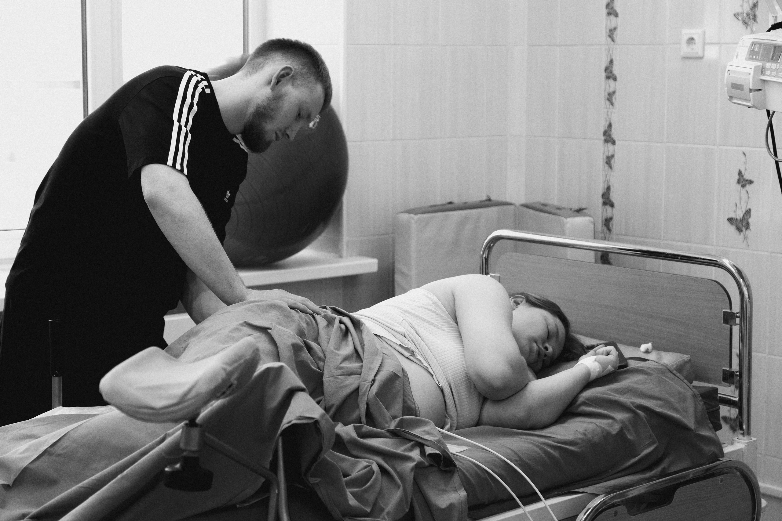 РОДЫ. МЕДИЦИНСКИЙ РЕПОРТАЖ О РОЖДЕНИИ РЕБЕНКА. ФОТОГРАФ АЛЕКСАНДРА ПЕРМЯКОВА