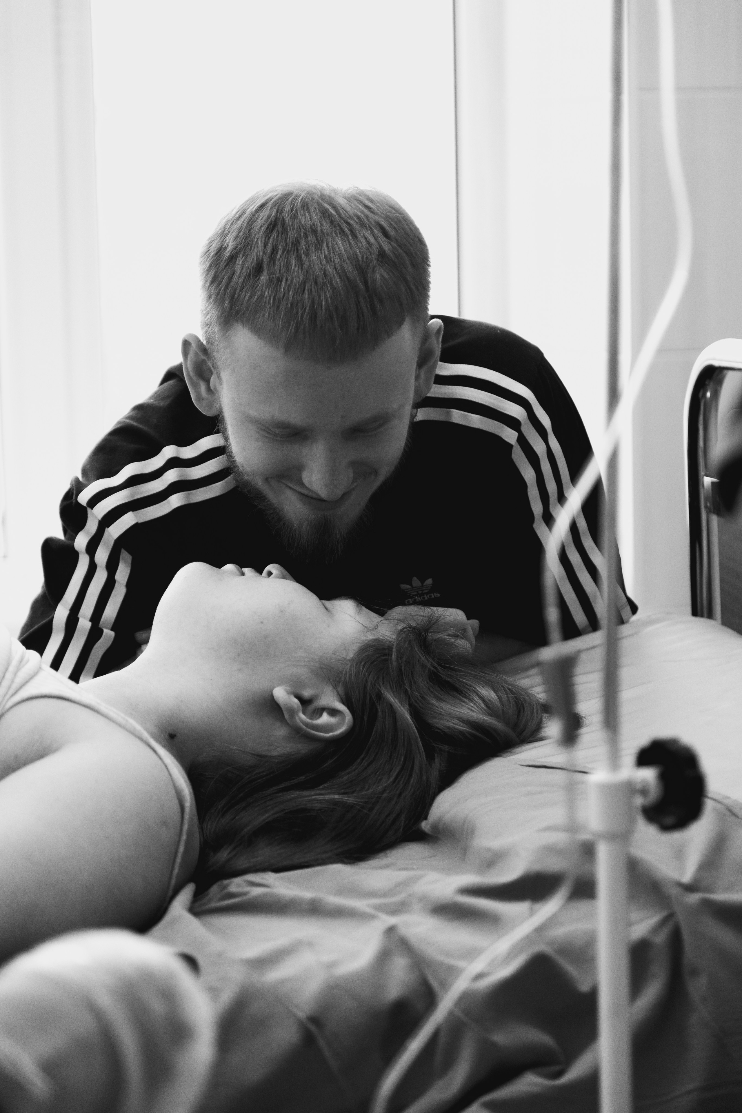 РОДЫ. МЕДИЦИНСКИЙ РЕПОРТАЖ О РОЖДЕНИИ РЕБЕНКА. ФОТОГРАФ АЛЕКСАНДРА ПЕРМЯКОВА