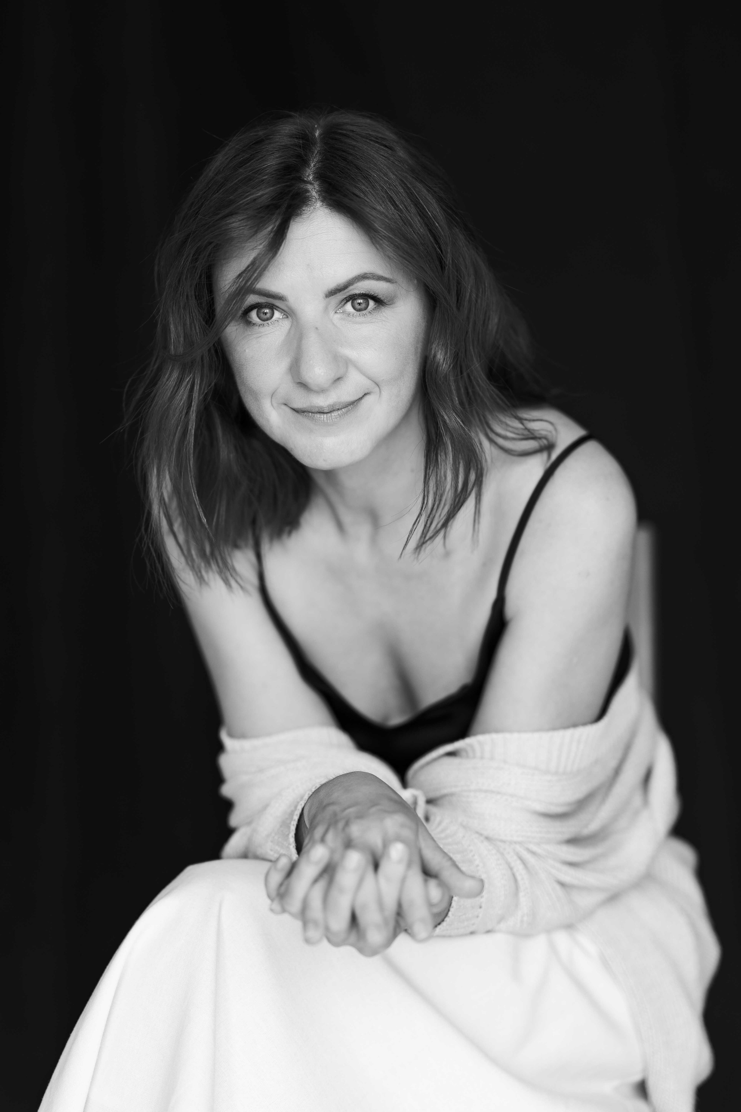 Женский портрет 35+. Женский портретный фотограф 35+ Воронеж. Добро пожаловать в магию ЧБ портрета