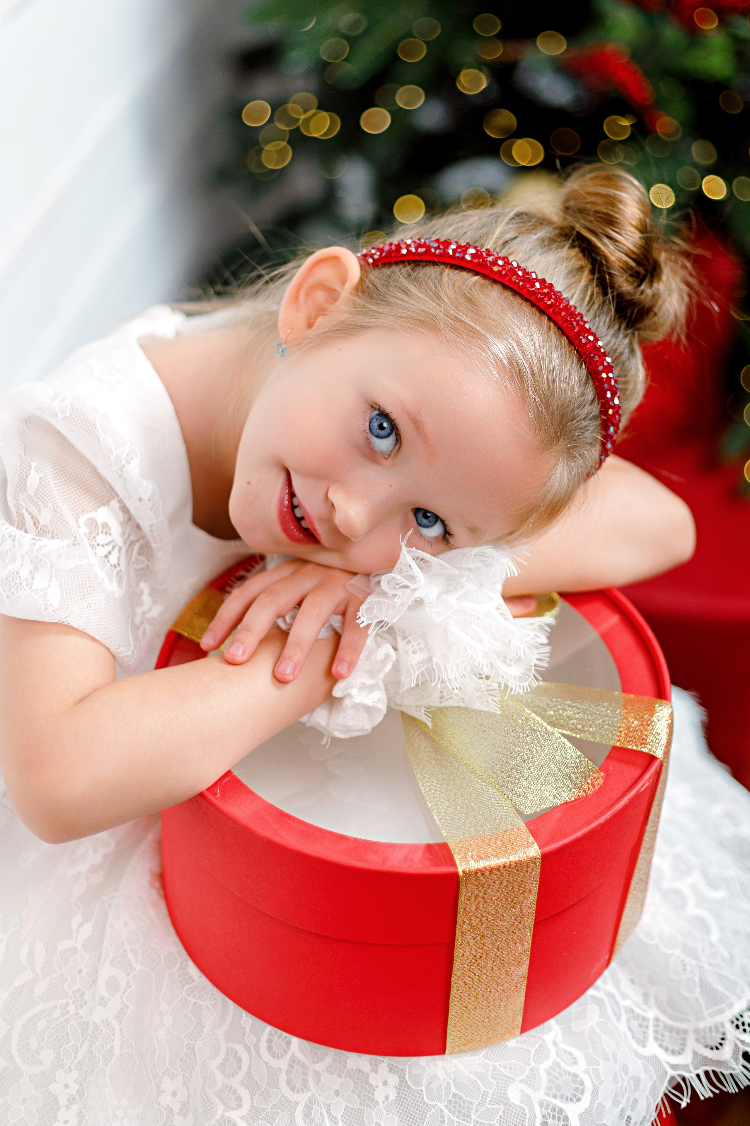 Новогодние съёмки сочи. Детский студийный фотограф Сочи