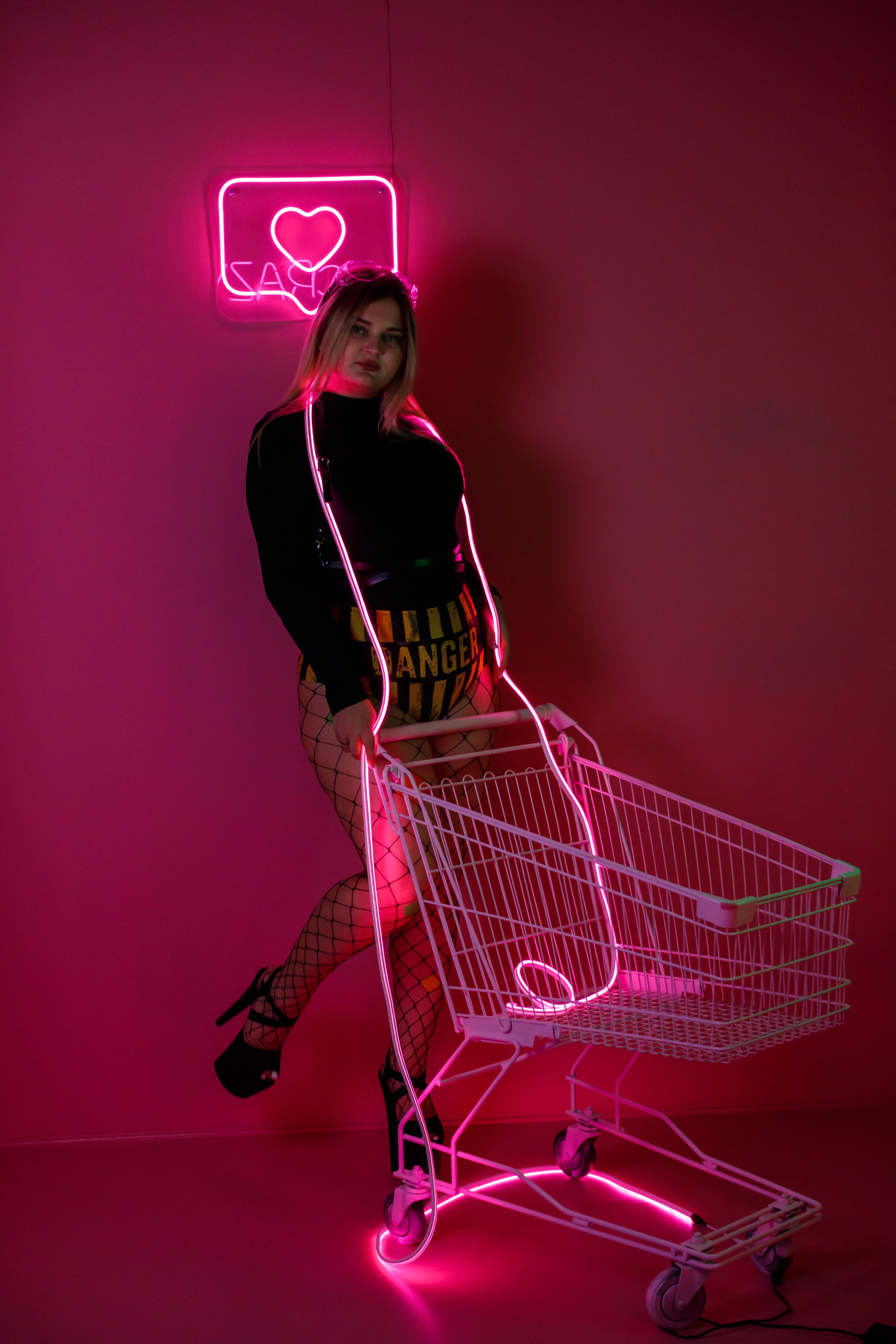 Вечеринка в VTOPE. Фотограф в Новосибирске Екатерина Васильева