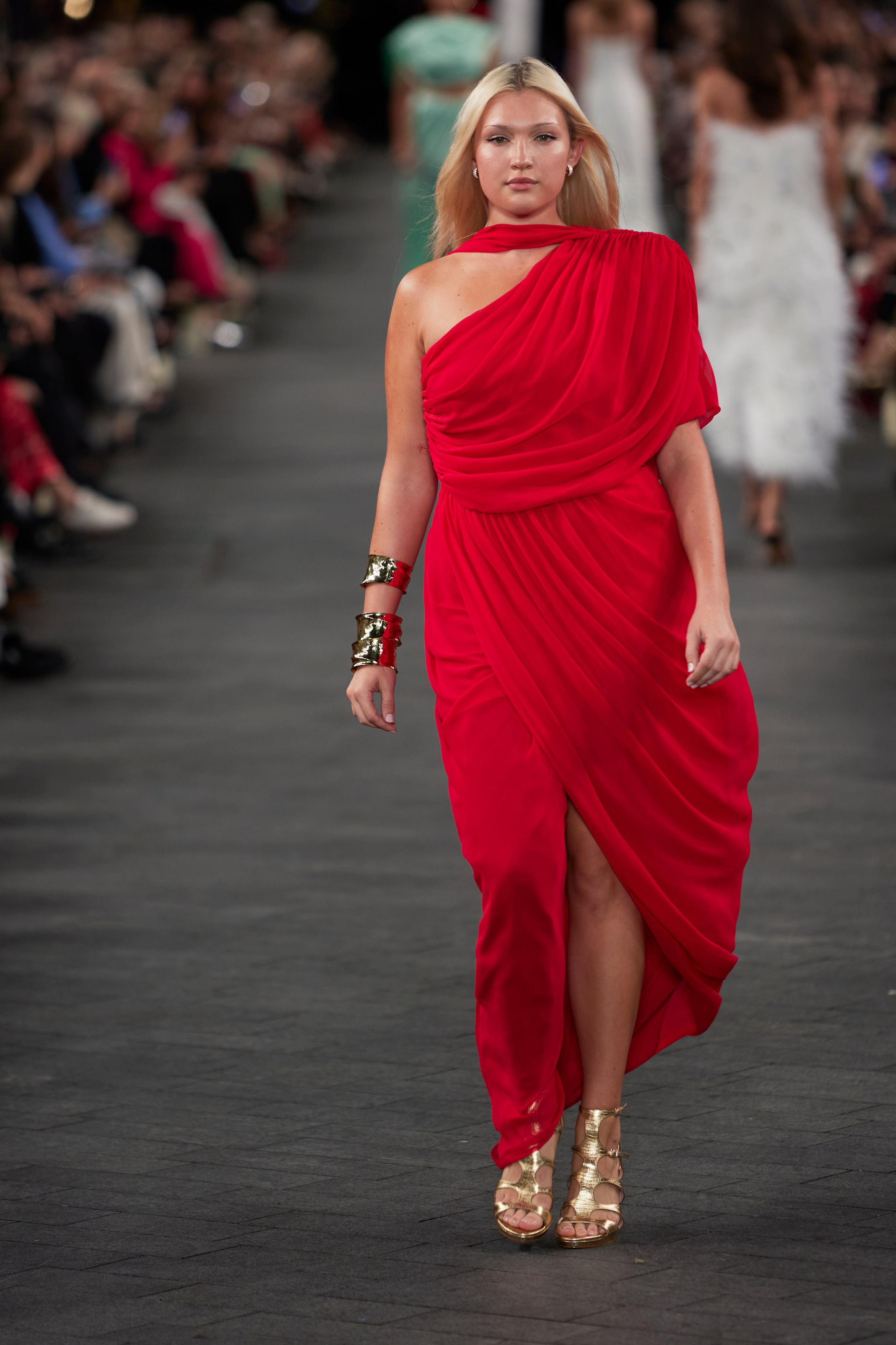 Carla Zampatti, AFW2025. Maria Poleshchuk, commercial photographer in Sydney