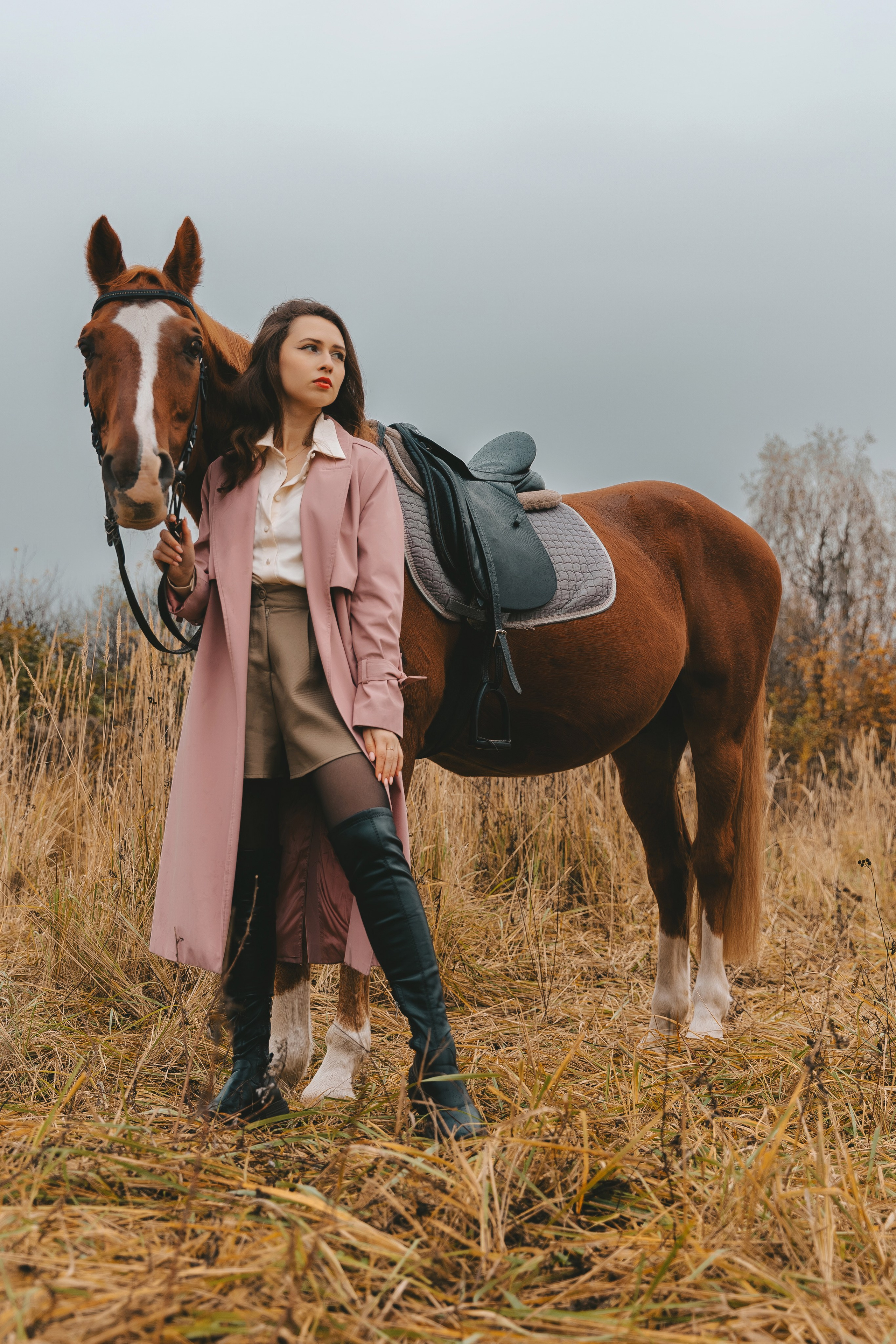 Женский портрет с лошадью. Семейный и женский фотограф в Москве Надежда Воробьева